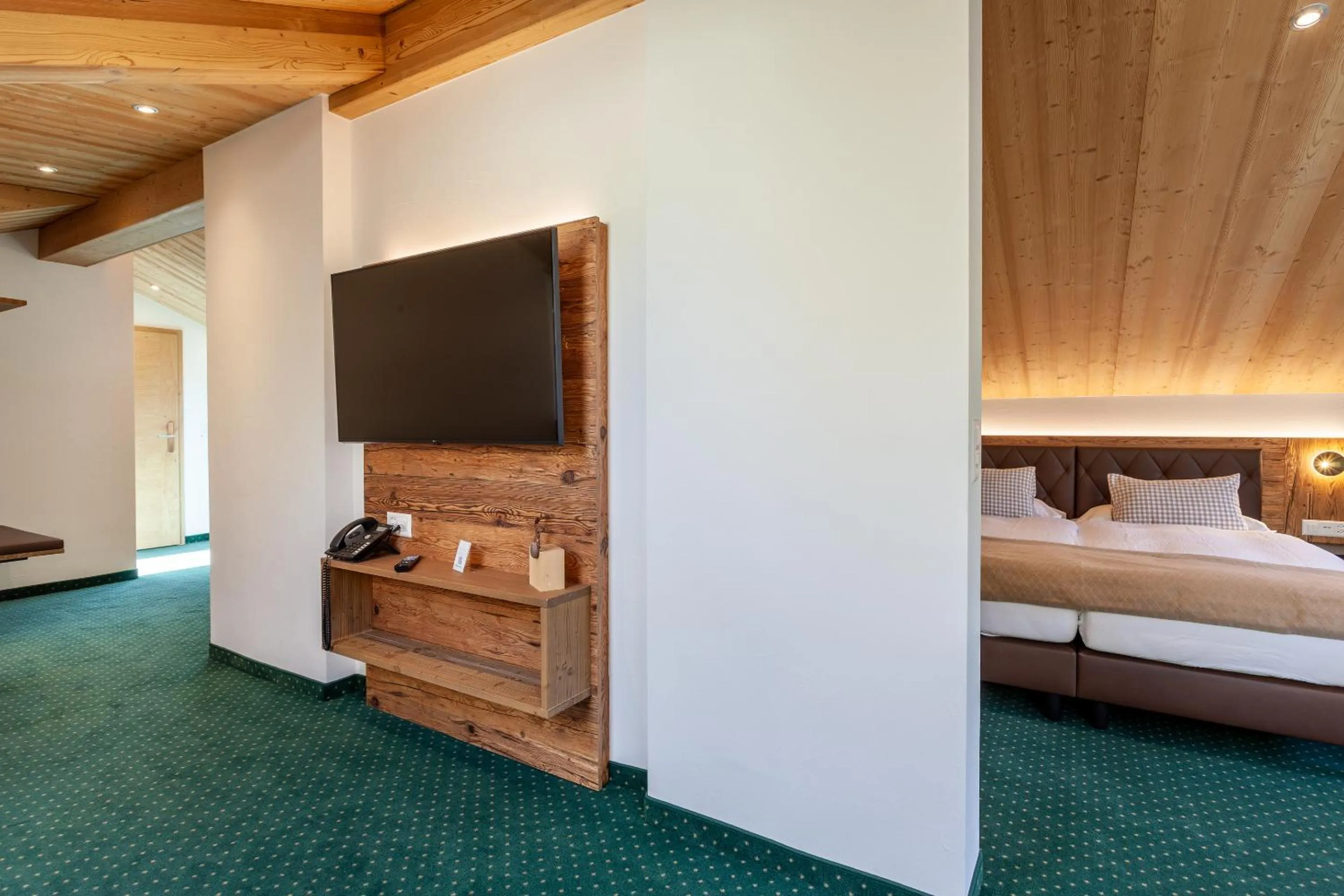 TV and multimedia, Bed in Hotel Jägerhof