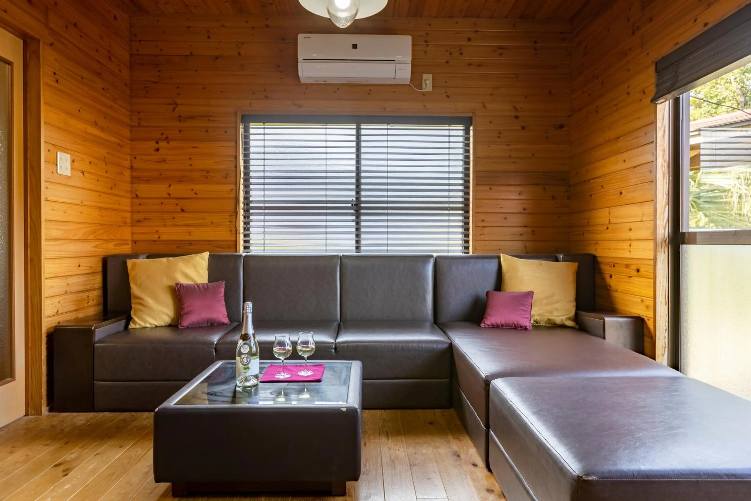 Living room in Goto Conkana Kingdom