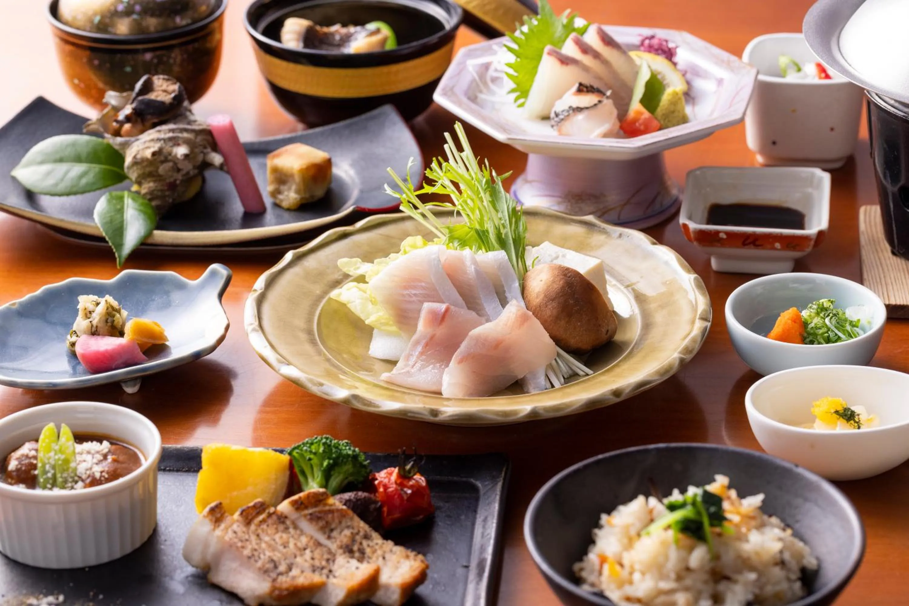 Dinner in Goto Conkana Kingdom