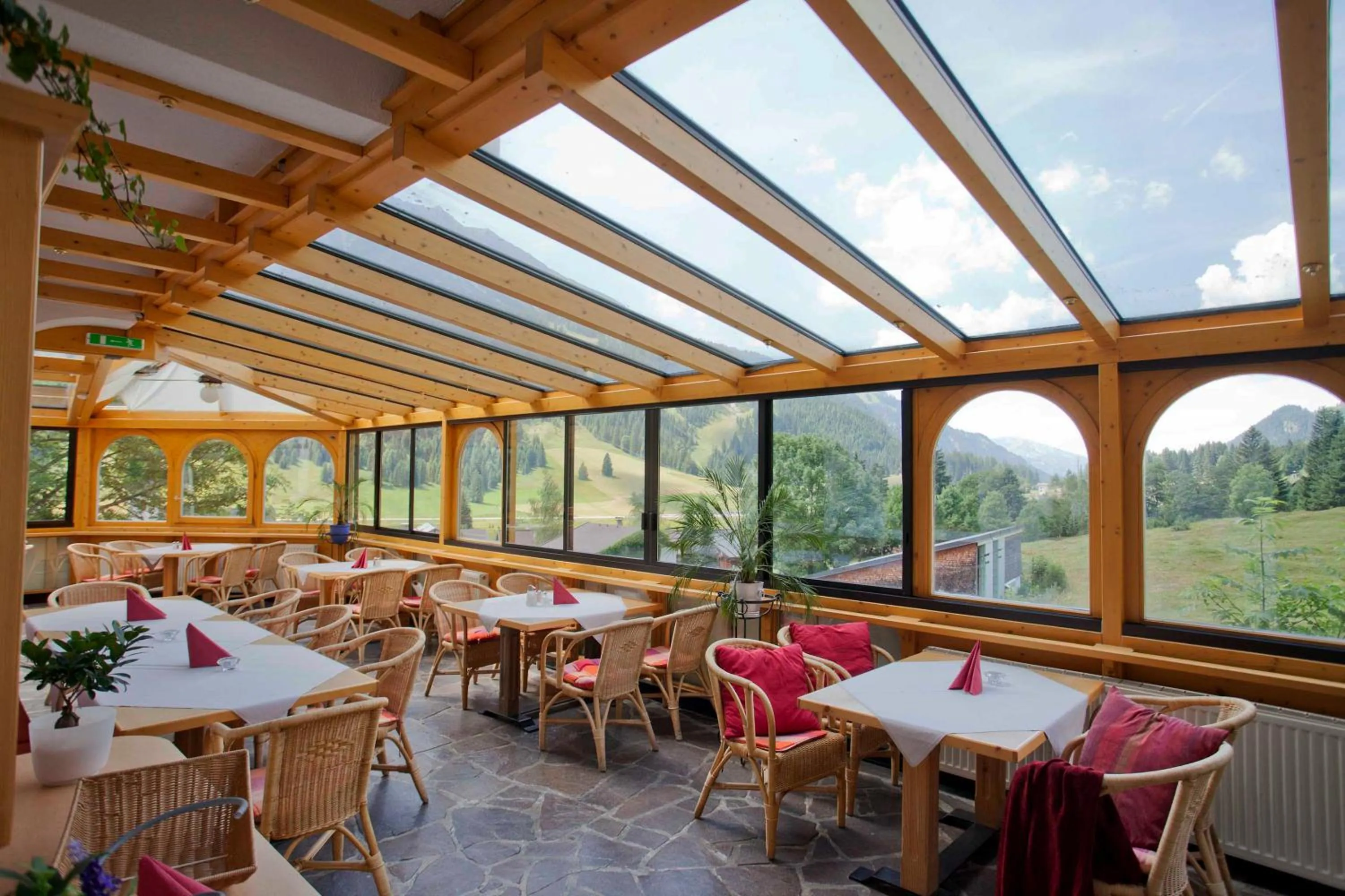 Restaurant/places to eat in Hotel Berghof