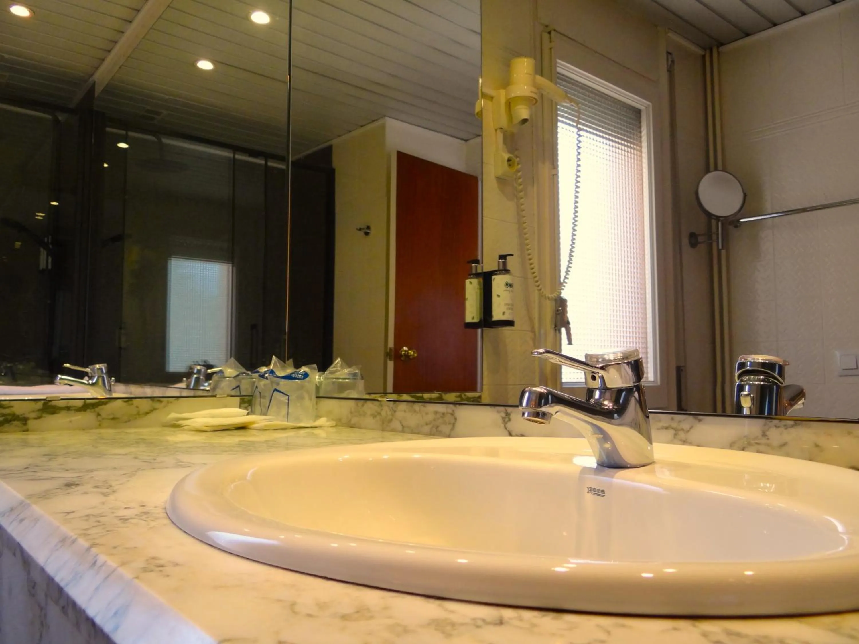 Bathroom in Hotel Sol-Park