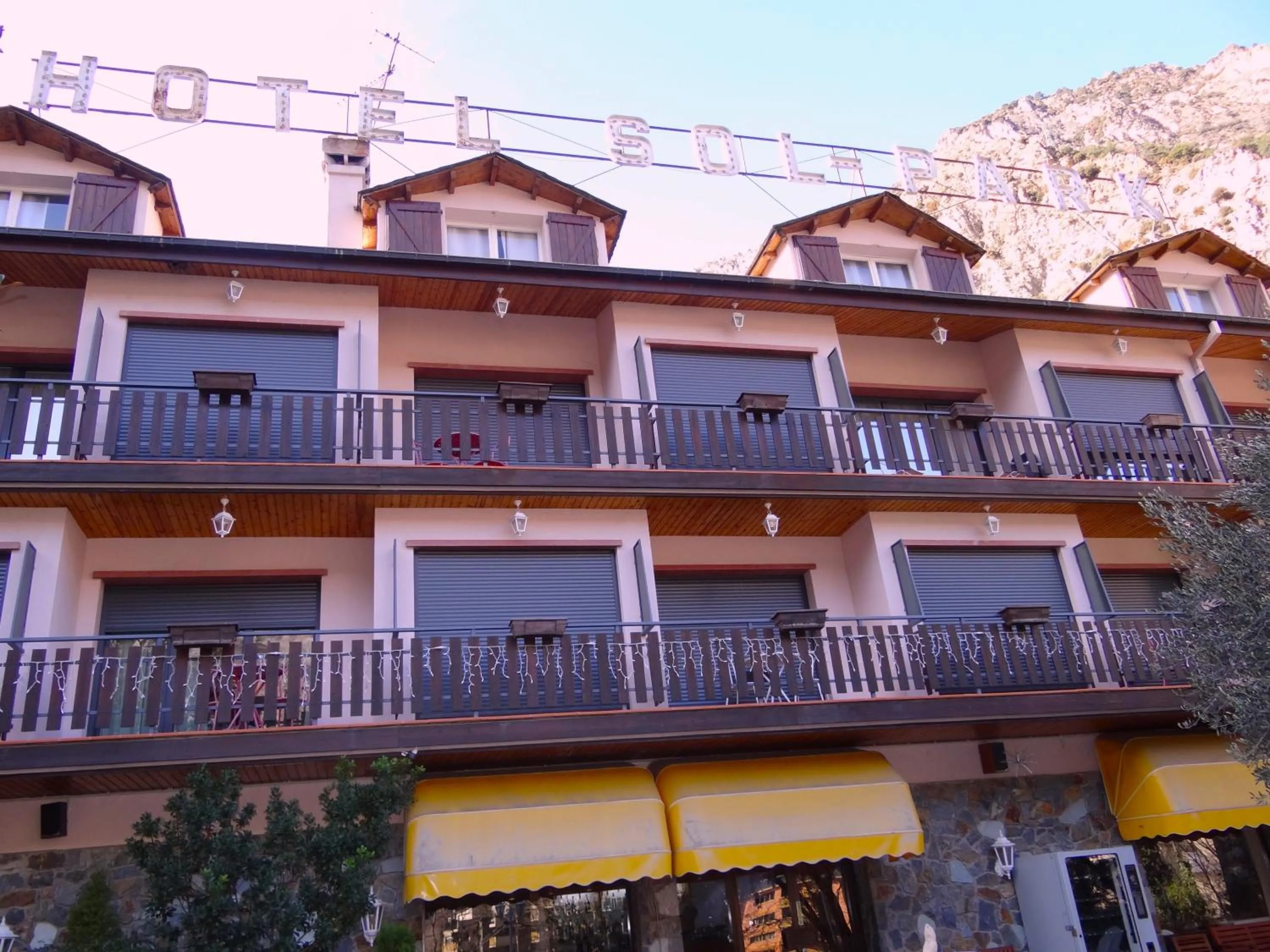 Property building in Hotel Sol-Park