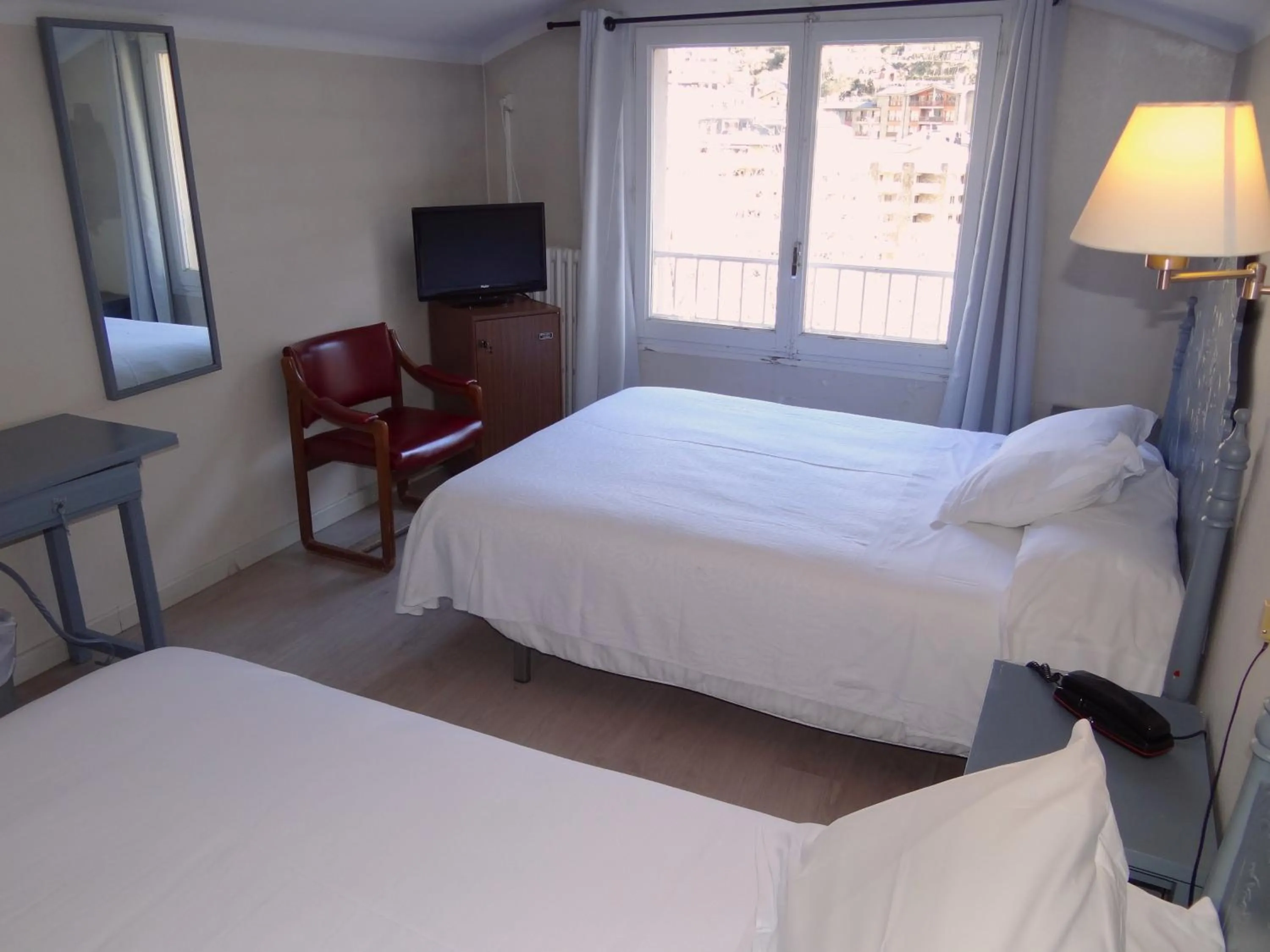 Bed in Hotel Sol-Park