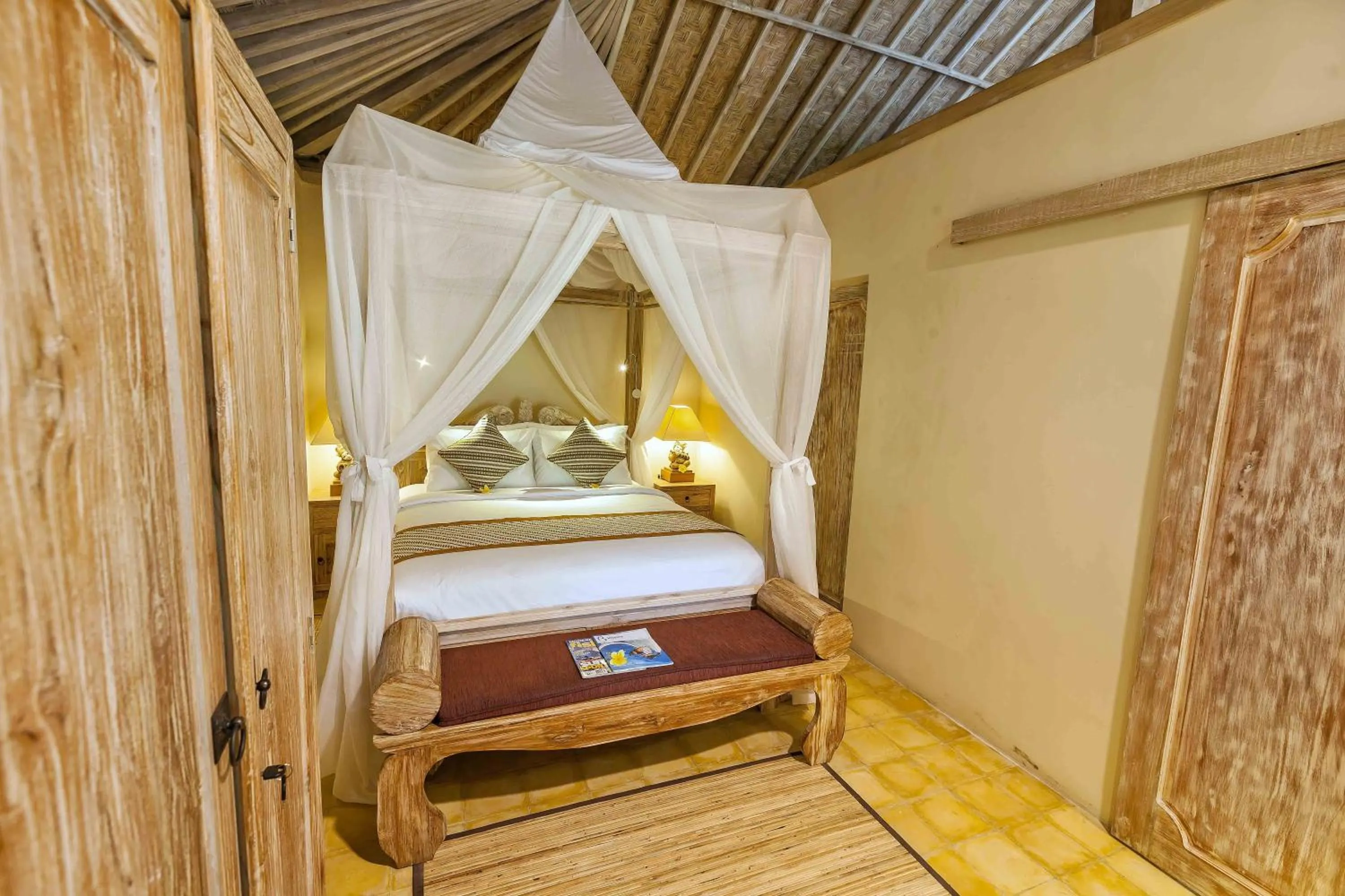 Bedroom, Bed in Tri Dewi Residence by GenuineHost