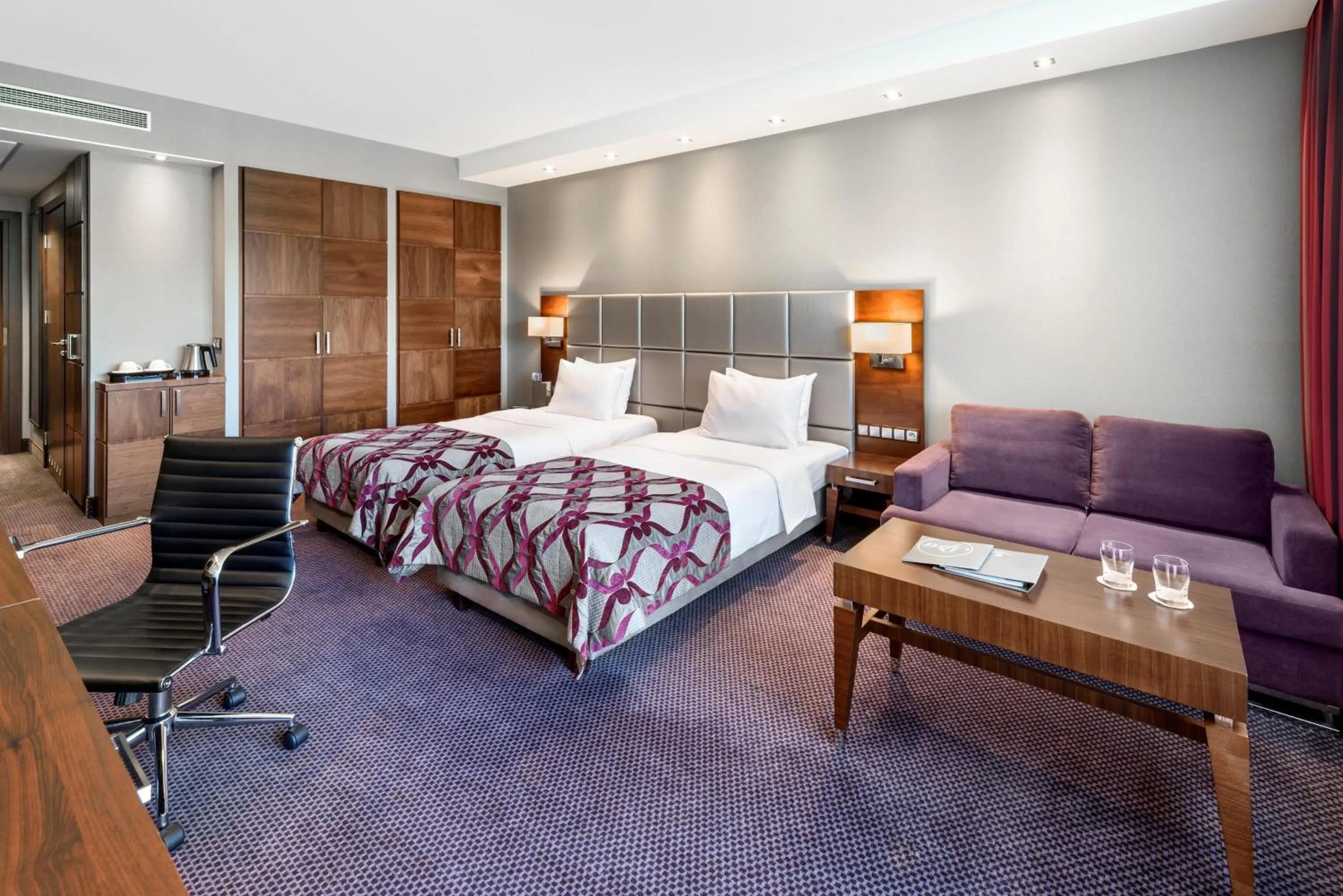 Photo of the whole room, Bed in Hotel Warszawianka