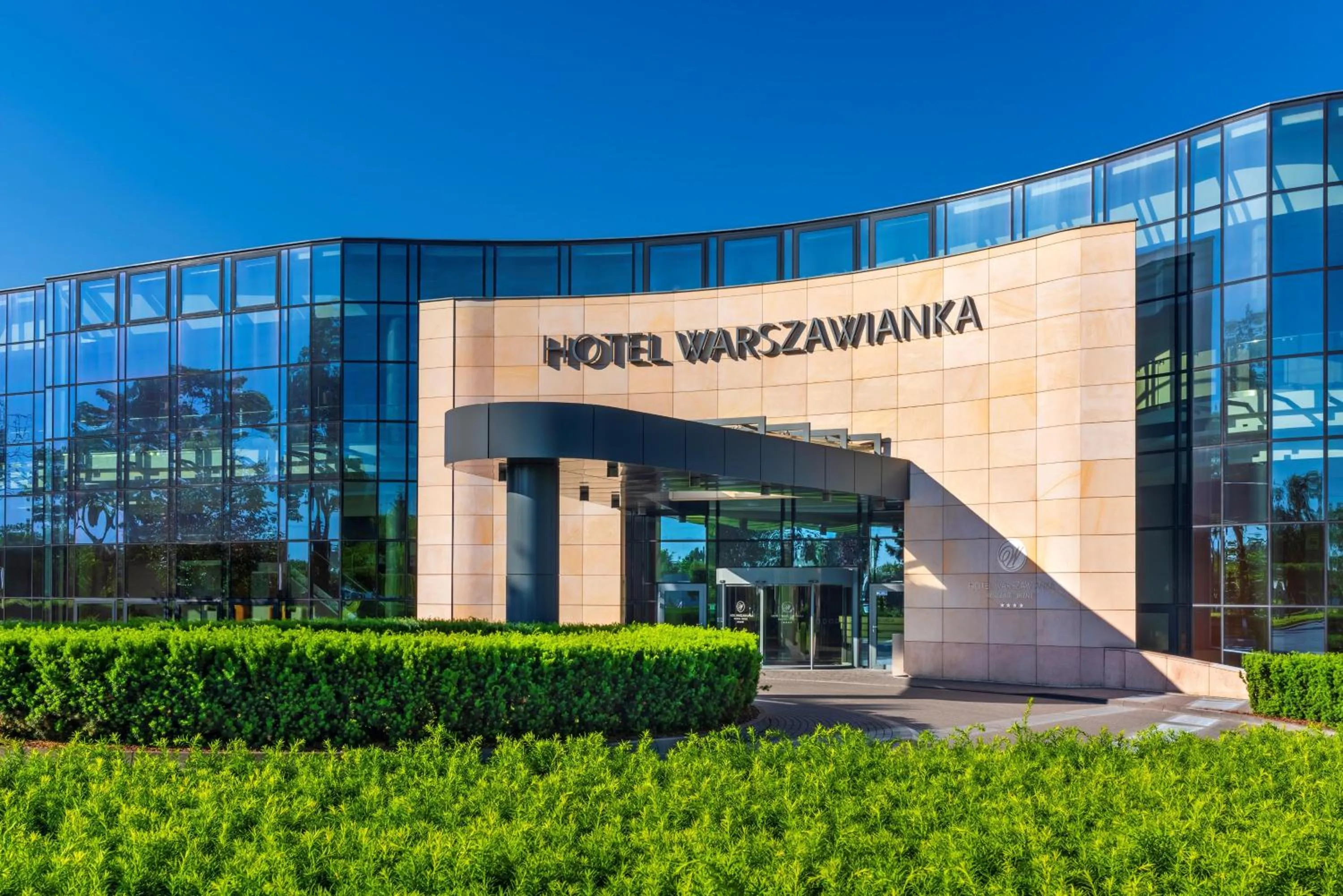 Facade/entrance in Hotel Warszawianka