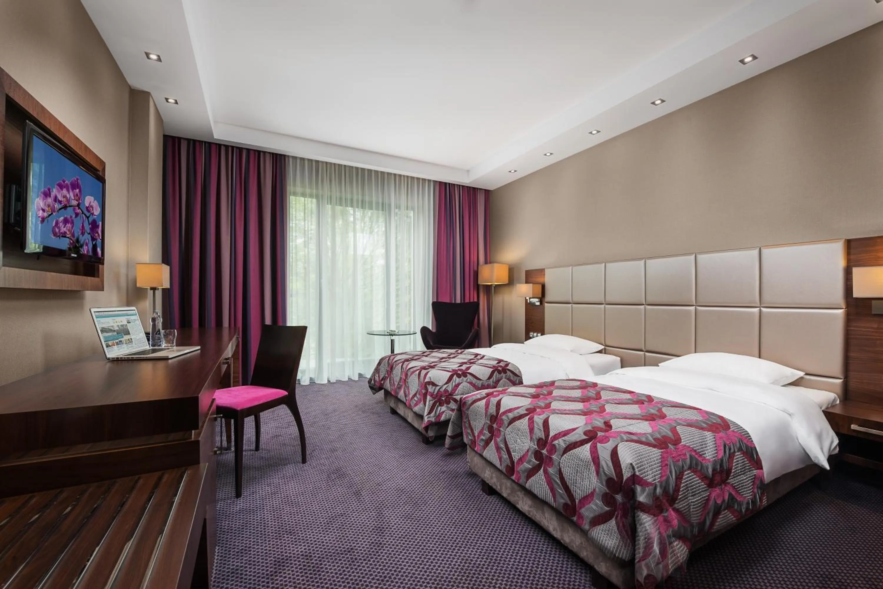 Bed in Hotel Warszawianka