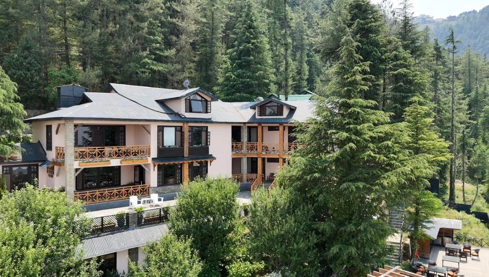 Mahasu House