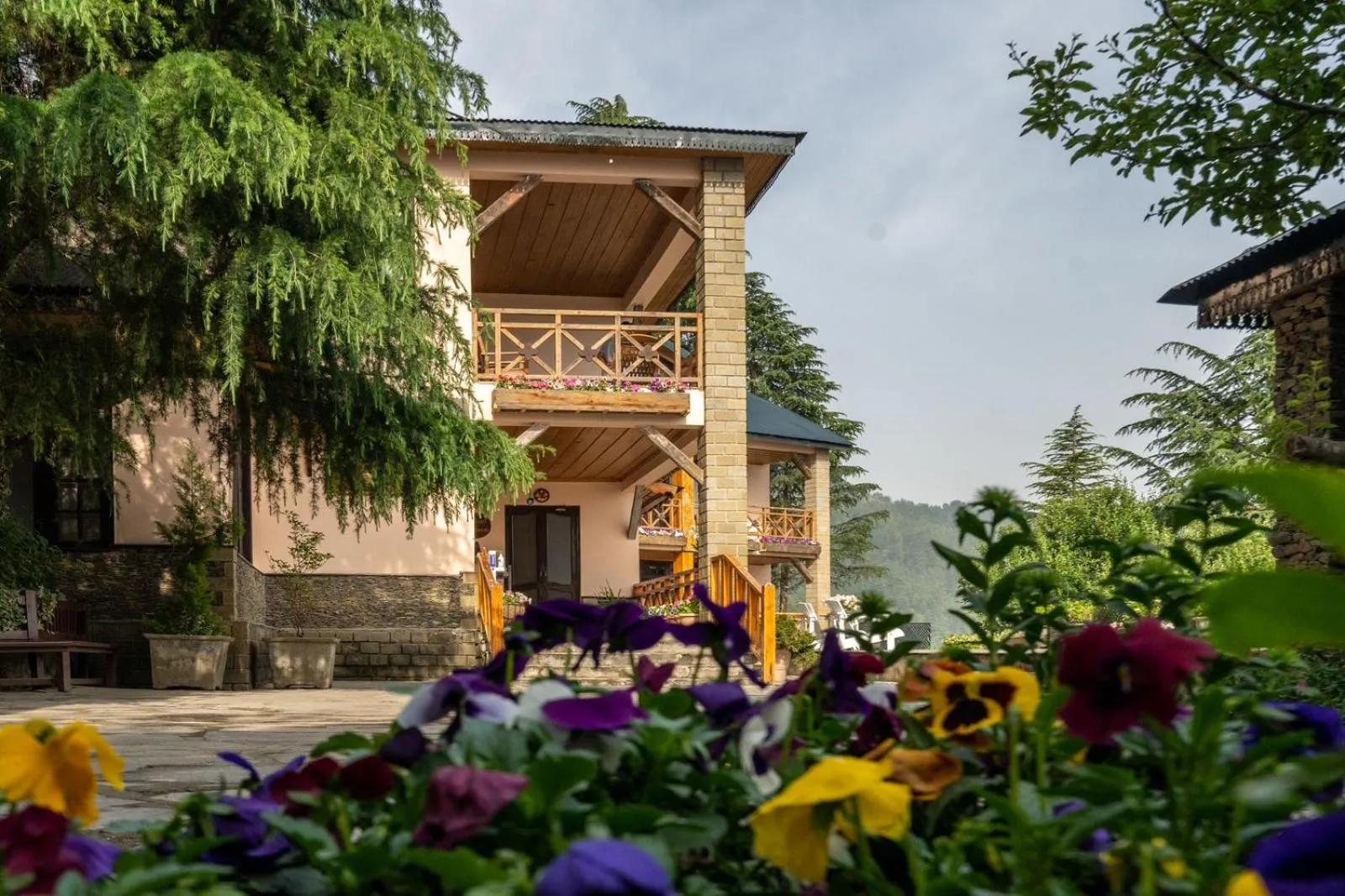 Mahasu House