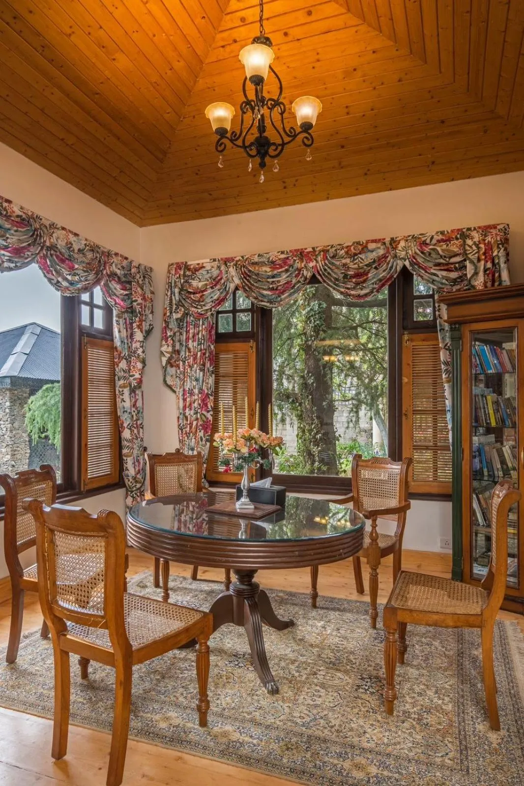 Mahasu House