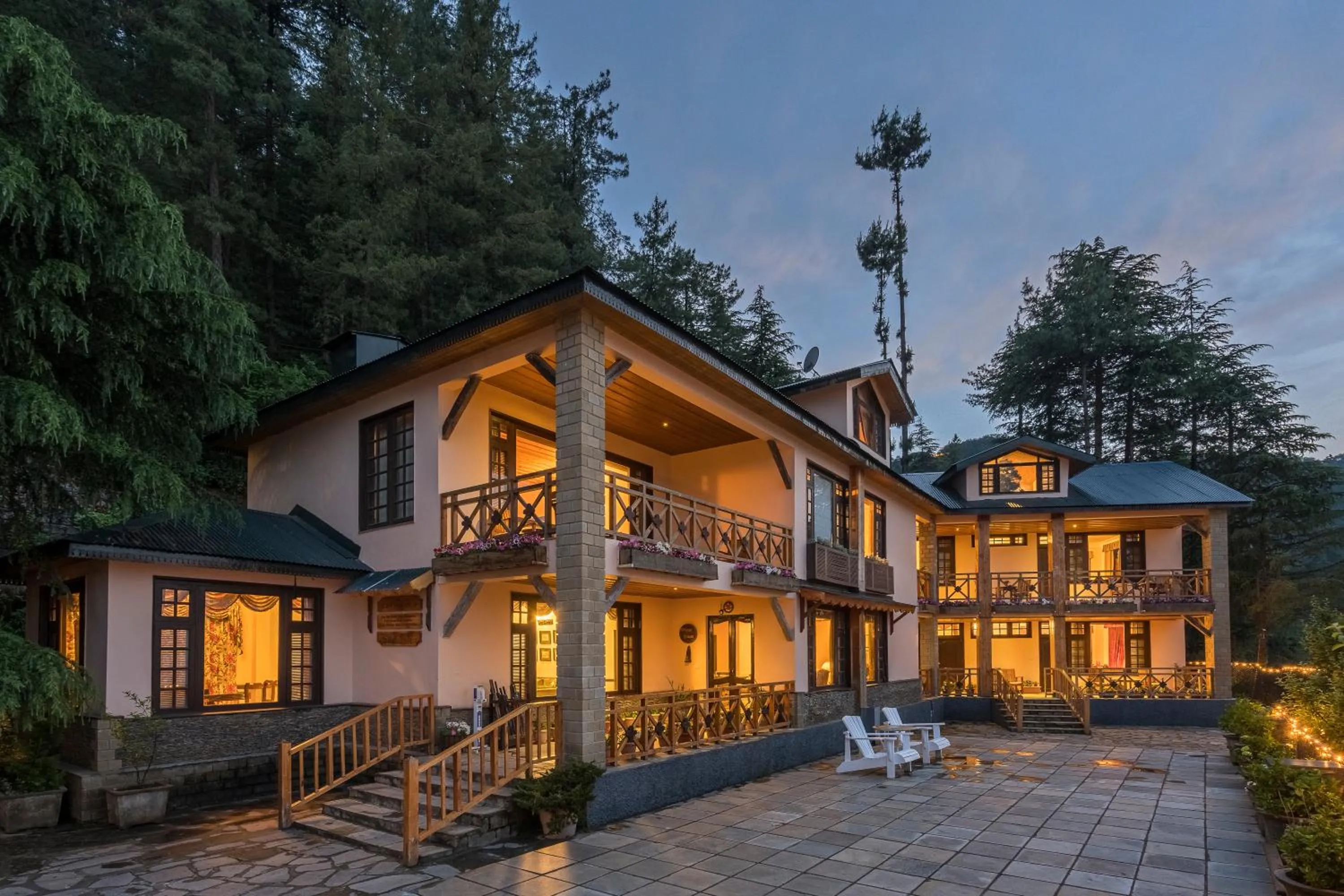 Property building in Mahasu House