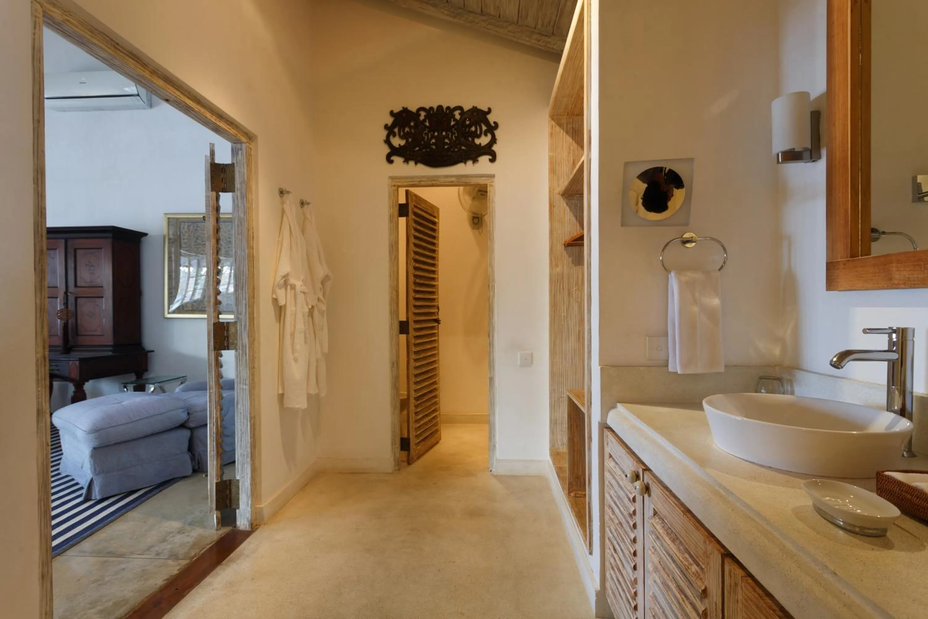 Bathroom in Habaraduwa House