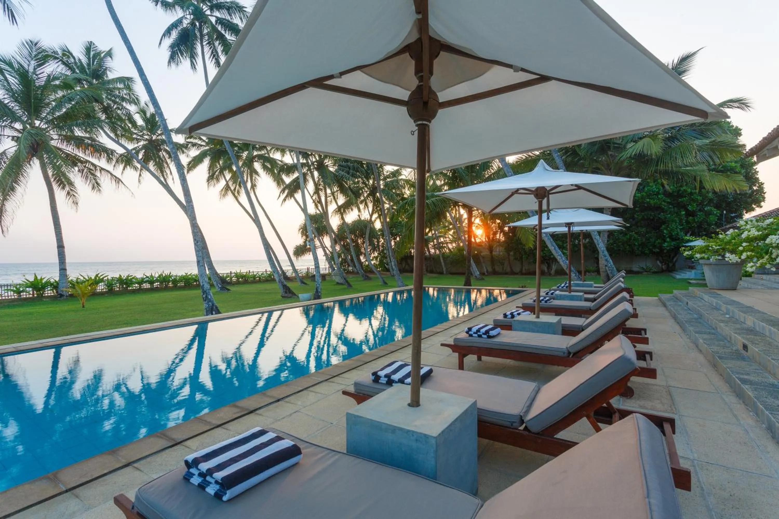 Swimming pool in Habaraduwa House