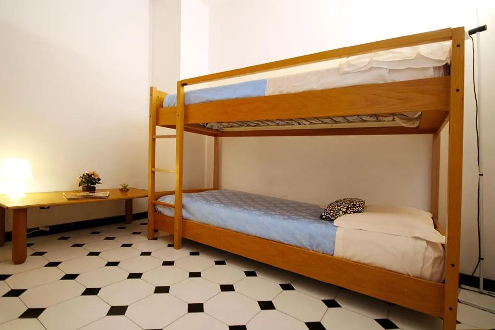 bunk bed, Bed in Residence Hotel Edy