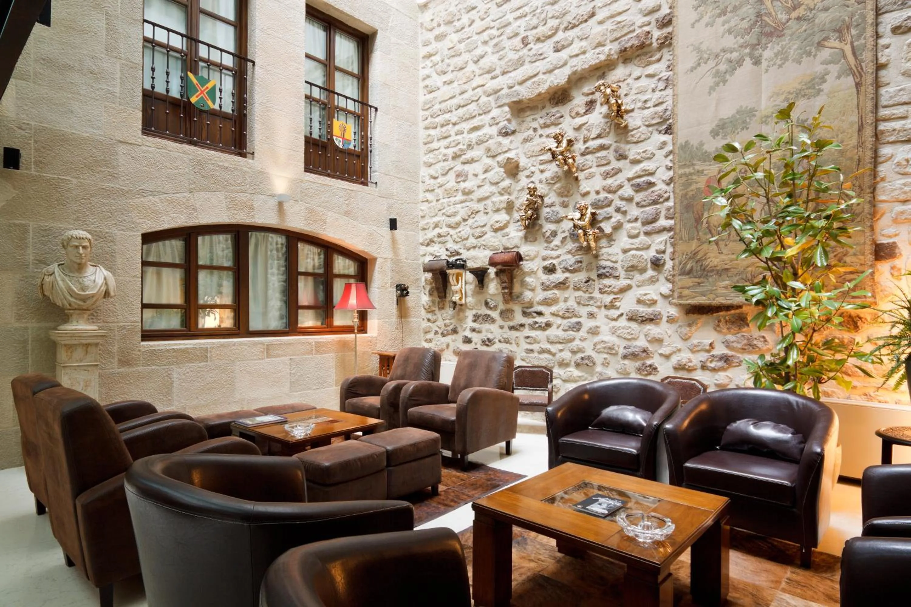 Communal lounge/ TV room in Hospederia de los Parajes