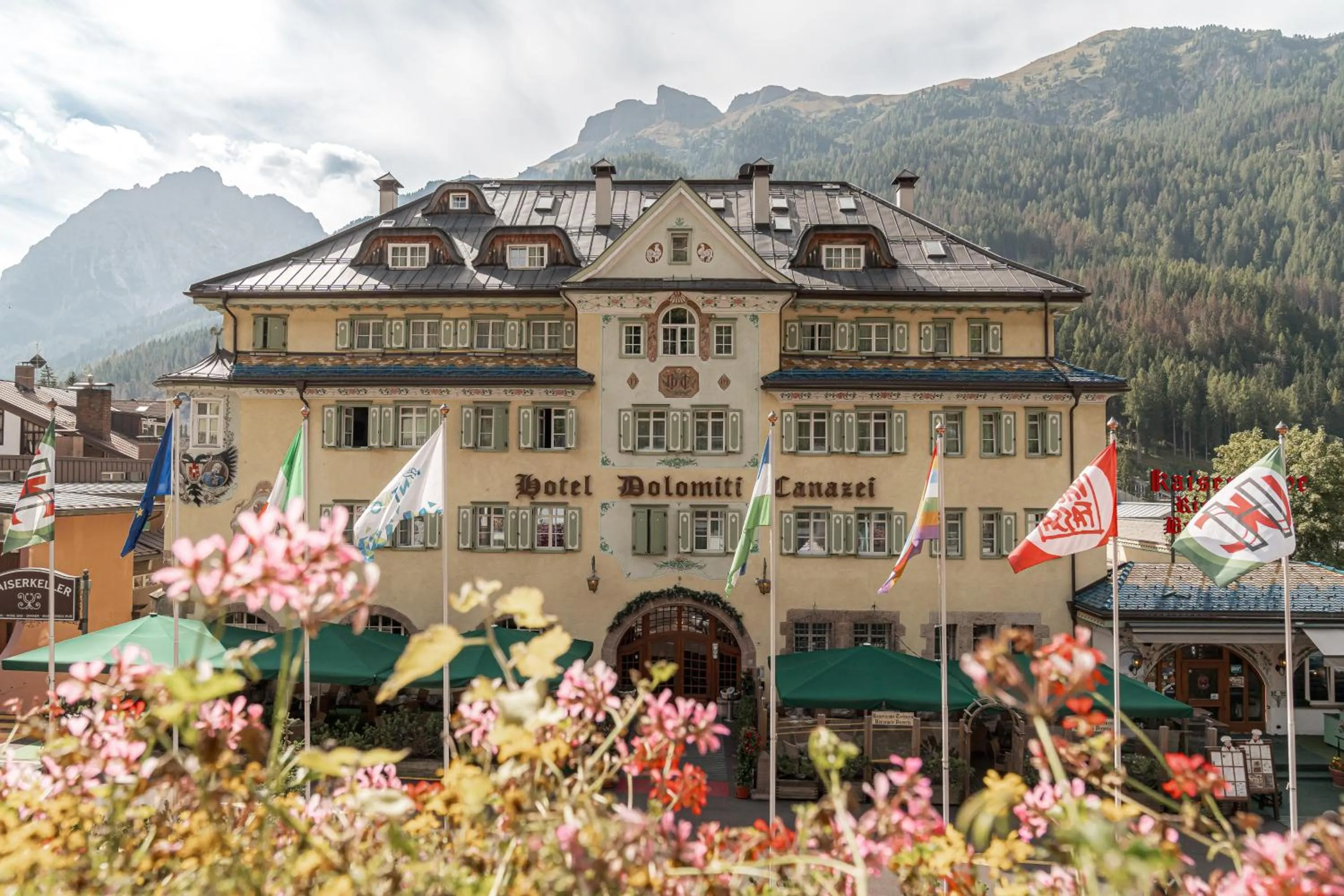 Property building in Hotel Dolomiti Schloss