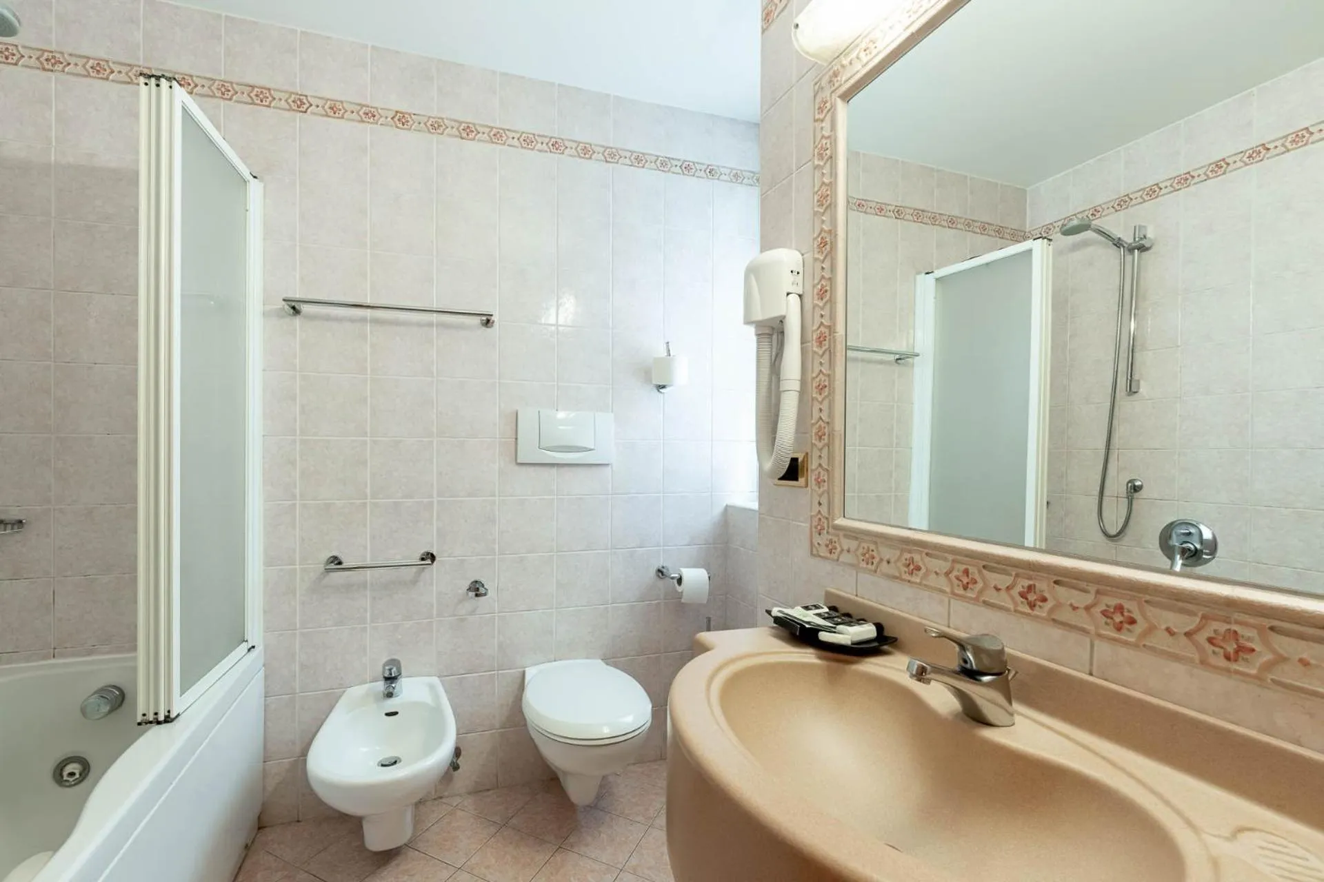 Bathroom in Hotel Dolomiti Schloss