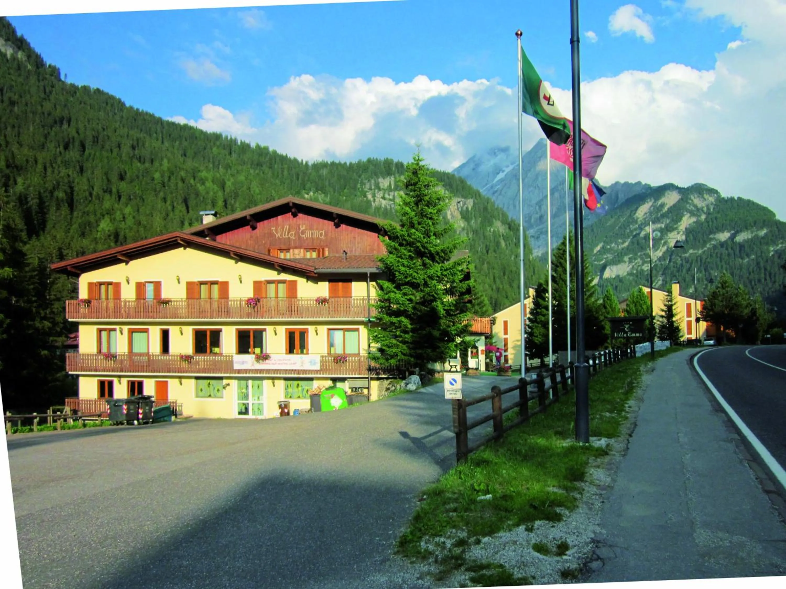 Property building in IHR Hotel Villa Emma