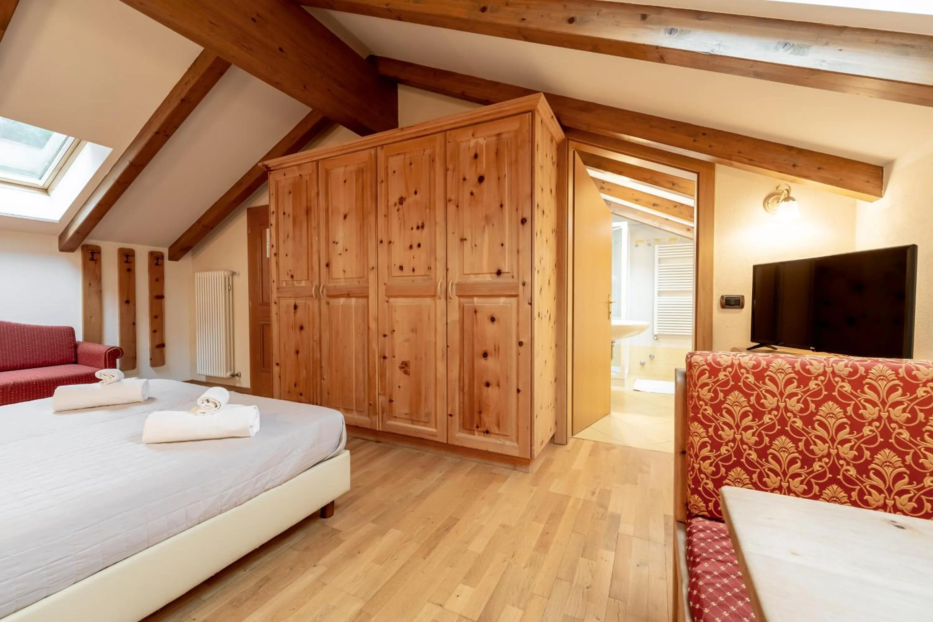 Bedroom, Bed in Hotel Villetta Maria Cottage