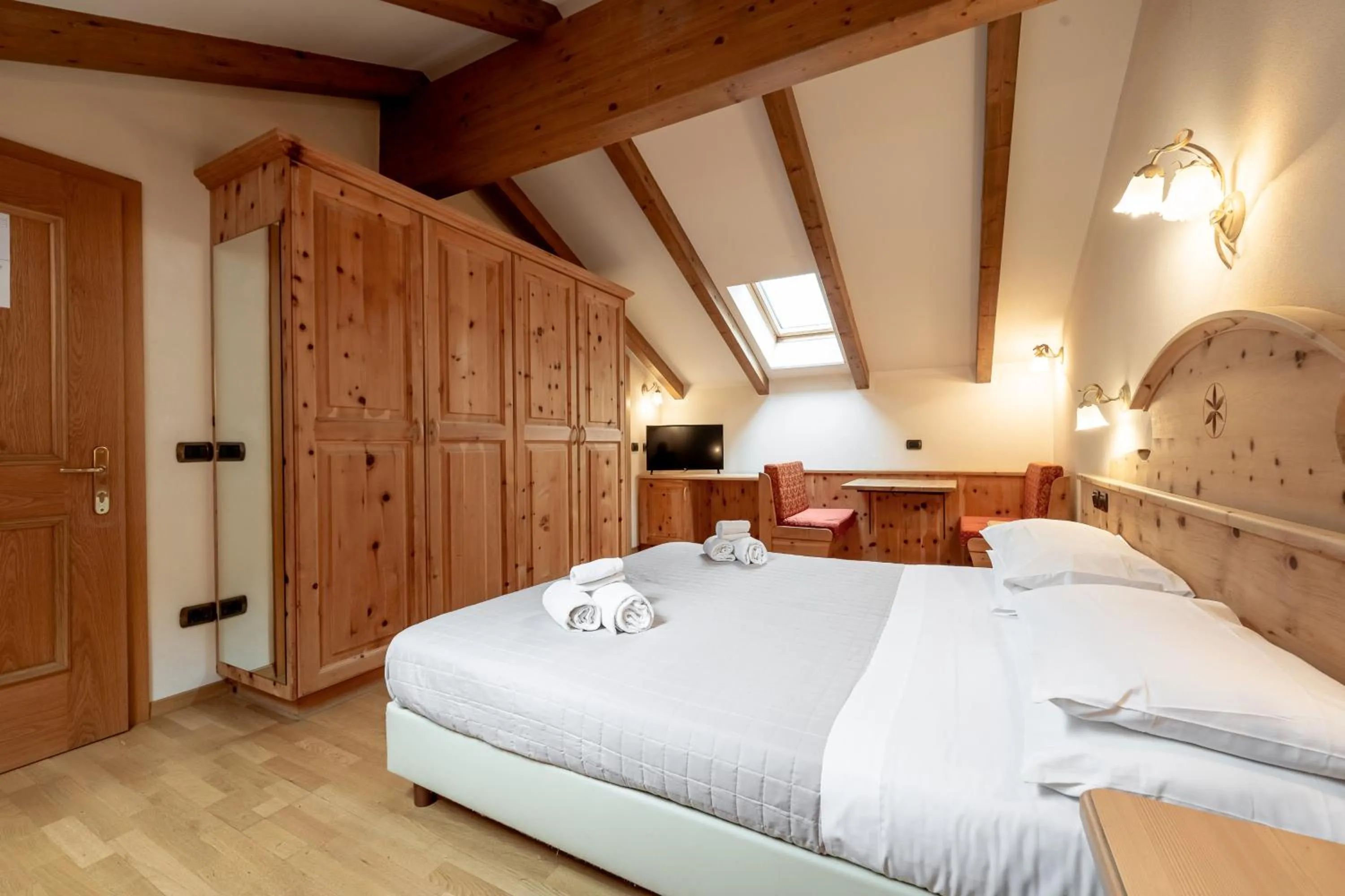 Bedroom, Bed in Hotel Villetta Maria Cottage