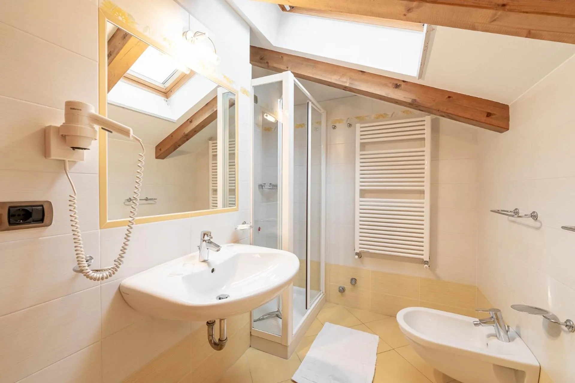 Bathroom in Hotel Villetta Maria Cottage