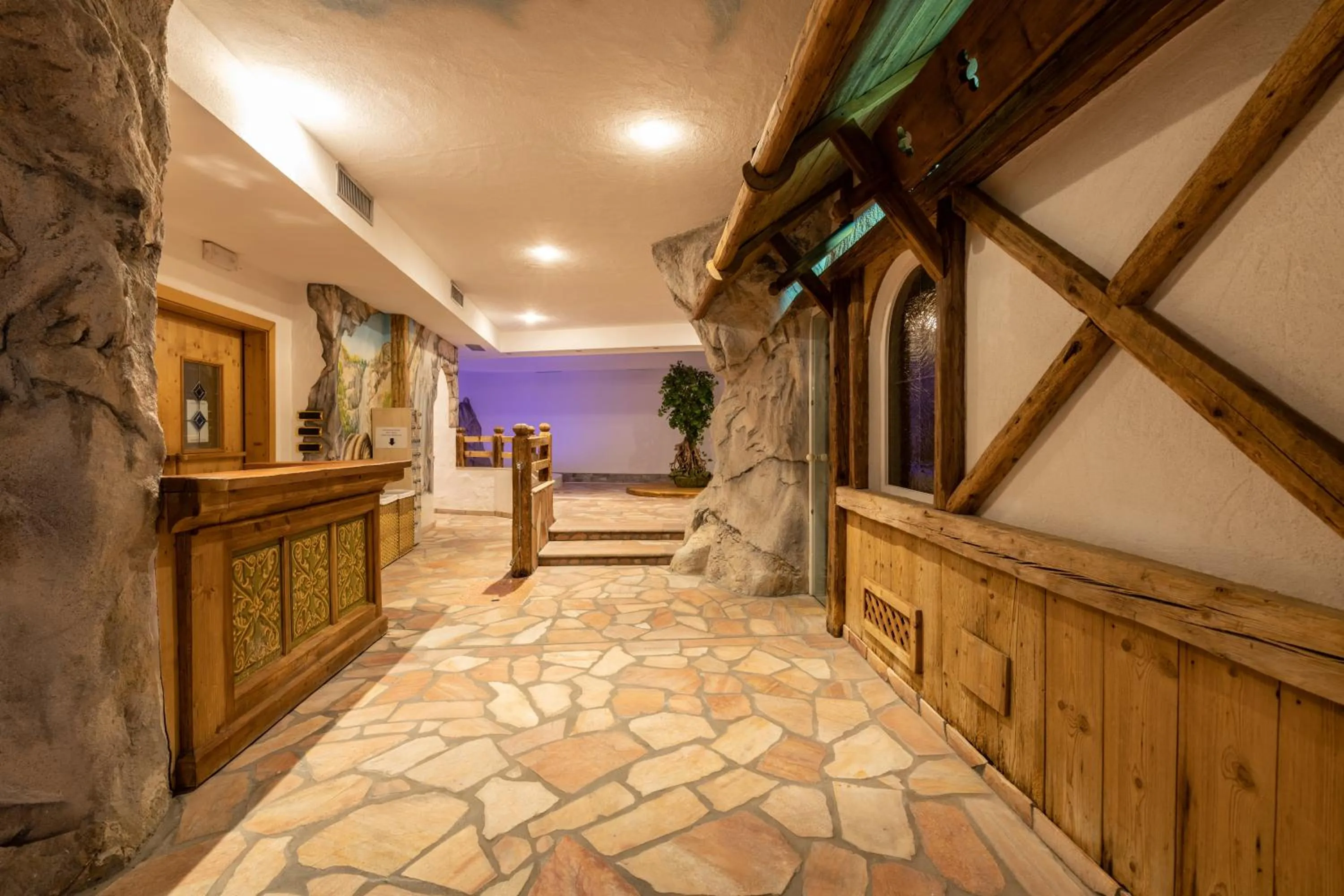 Spa and wellness centre/facilities in Hotel Soreghes Gran Chalet