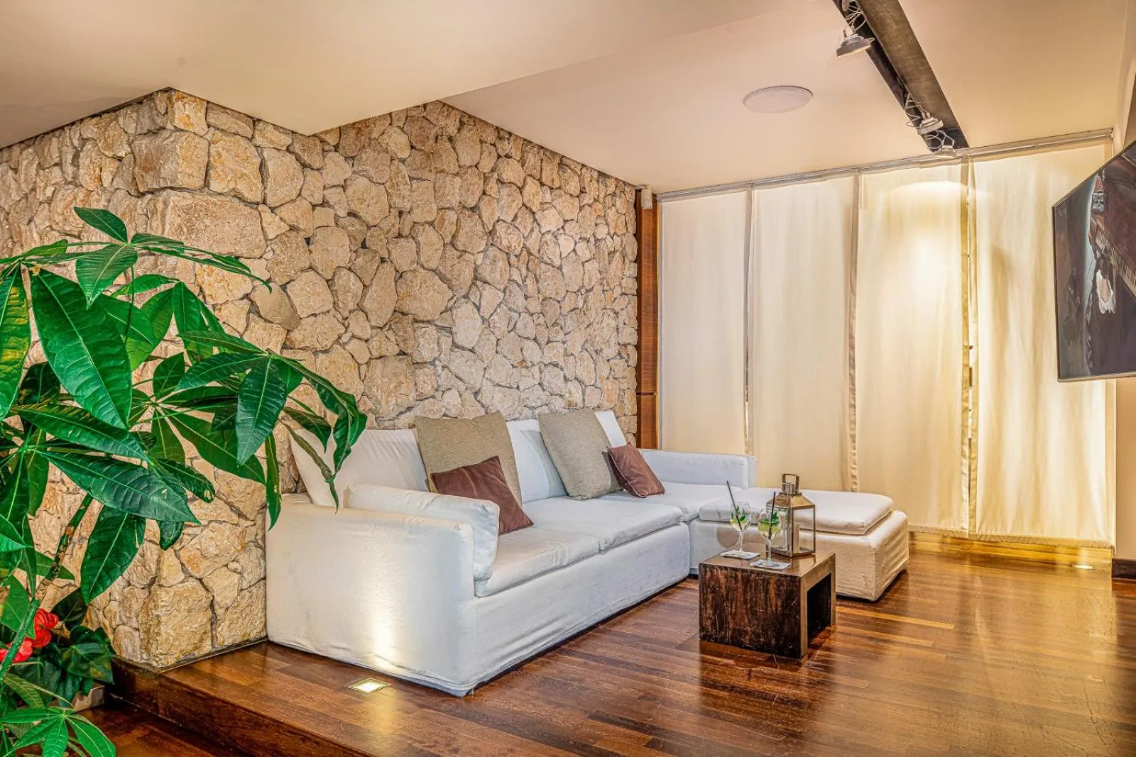 Lounge or bar in Hotel Rex