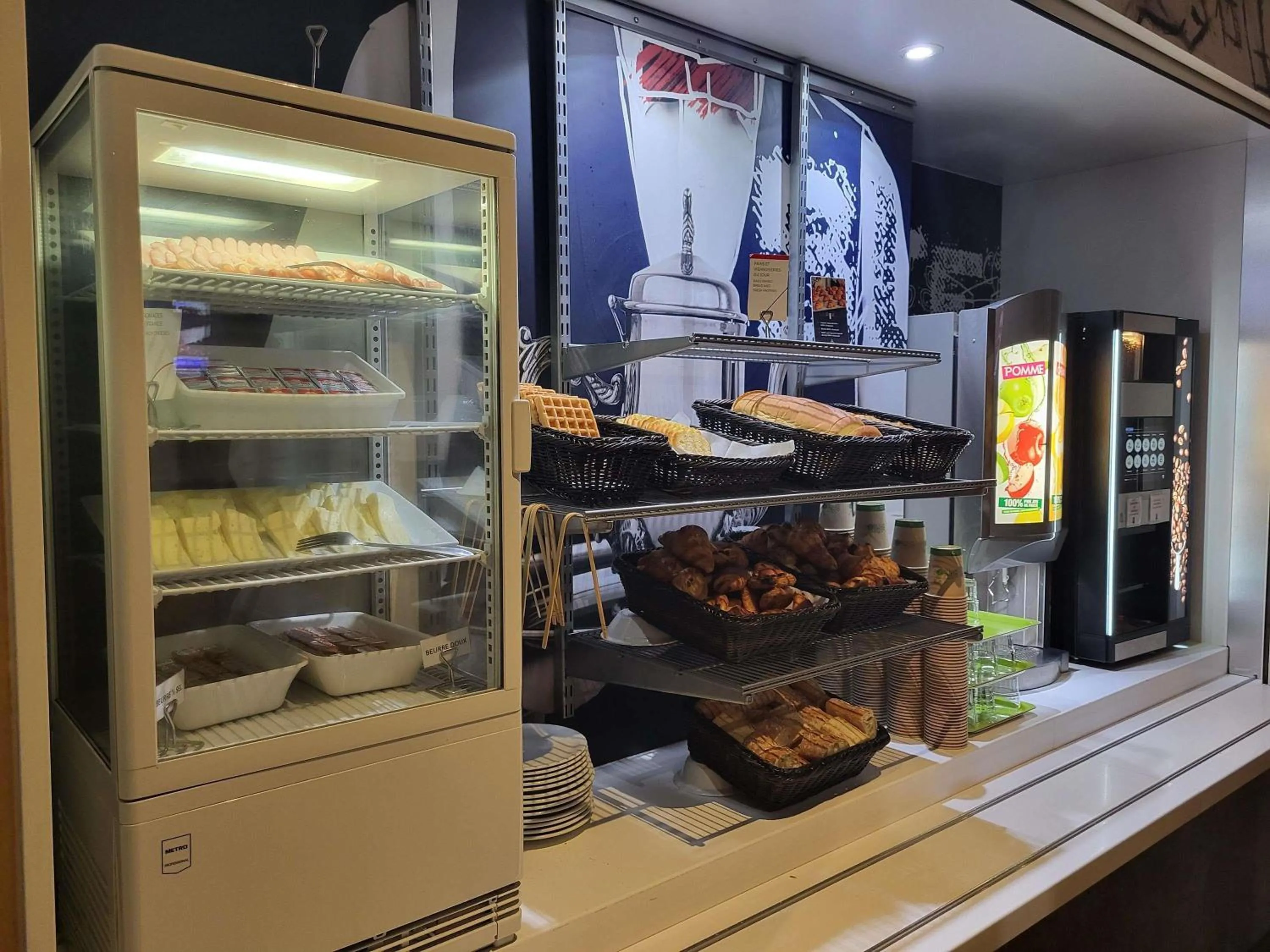 Breakfast in ibis budget Limoges Centre Gare