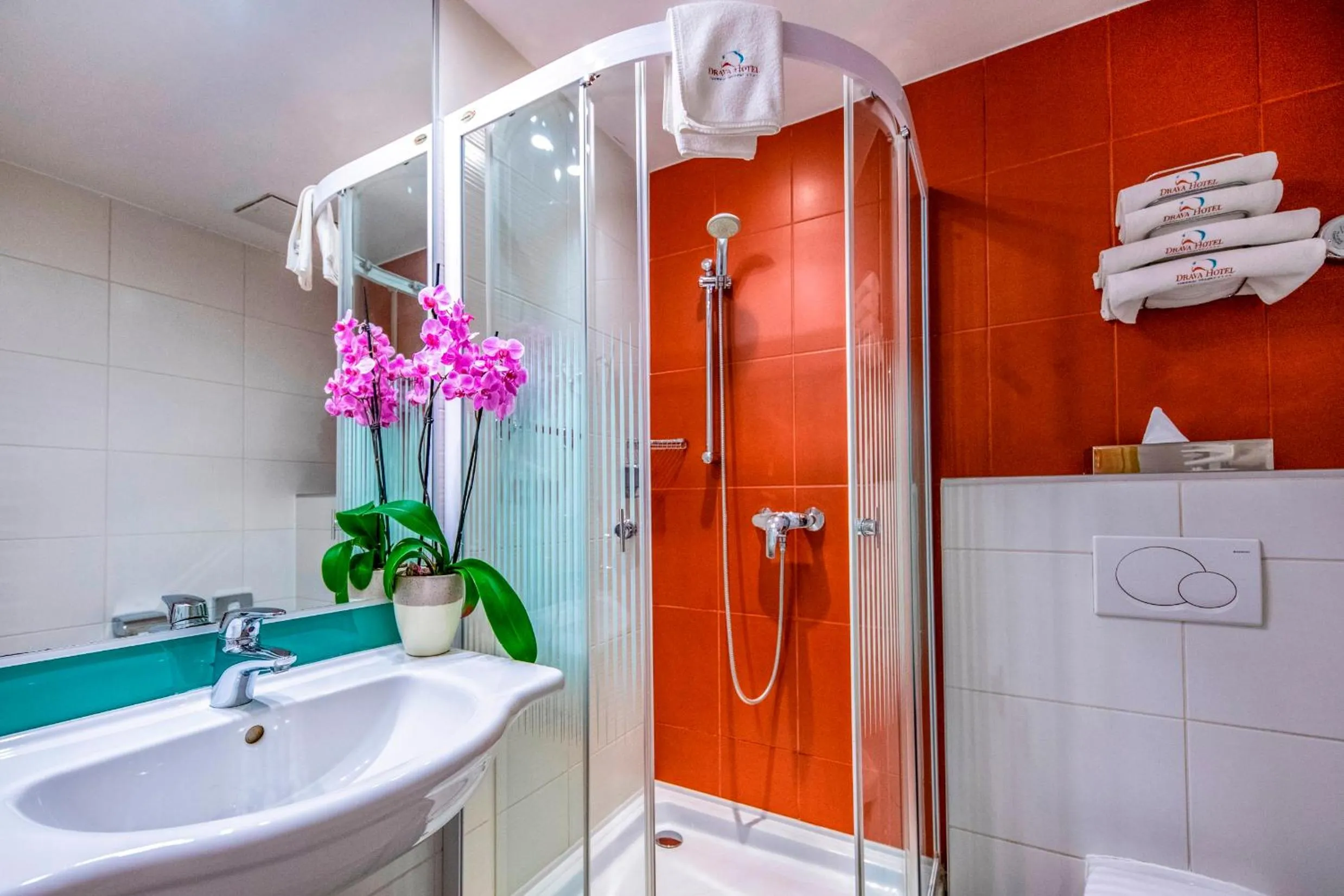 Bathroom in Dráva Hotel Thermal Resort