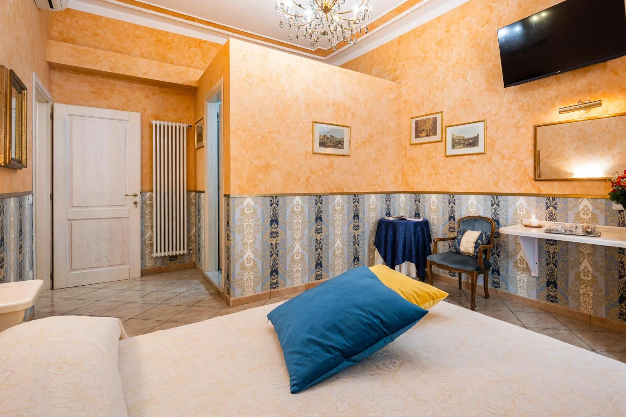 TV and multimedia, Bed in Affittacamere Guest House Glatimia