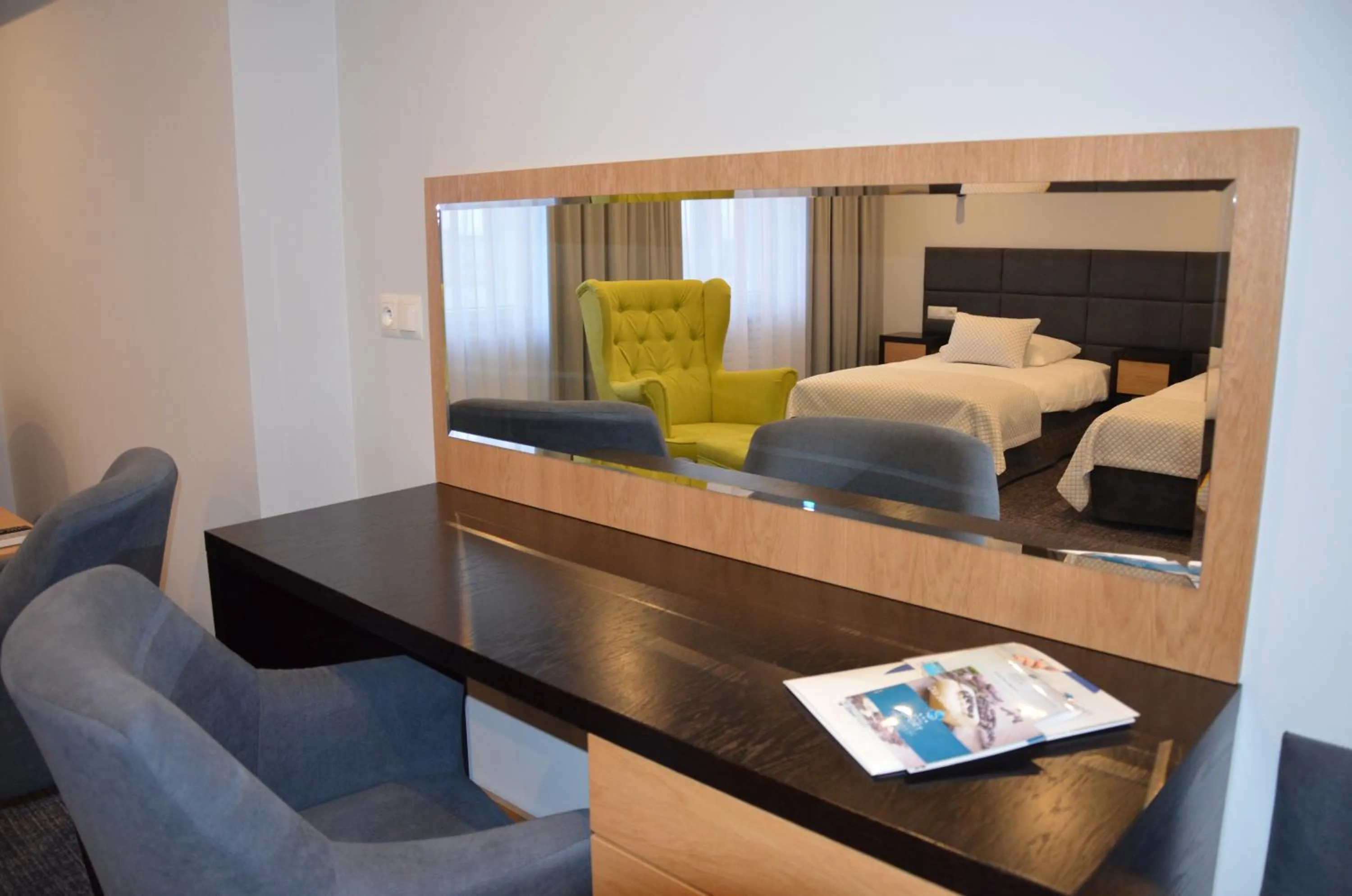 Photo of the whole room, Bed in Hotel Sport