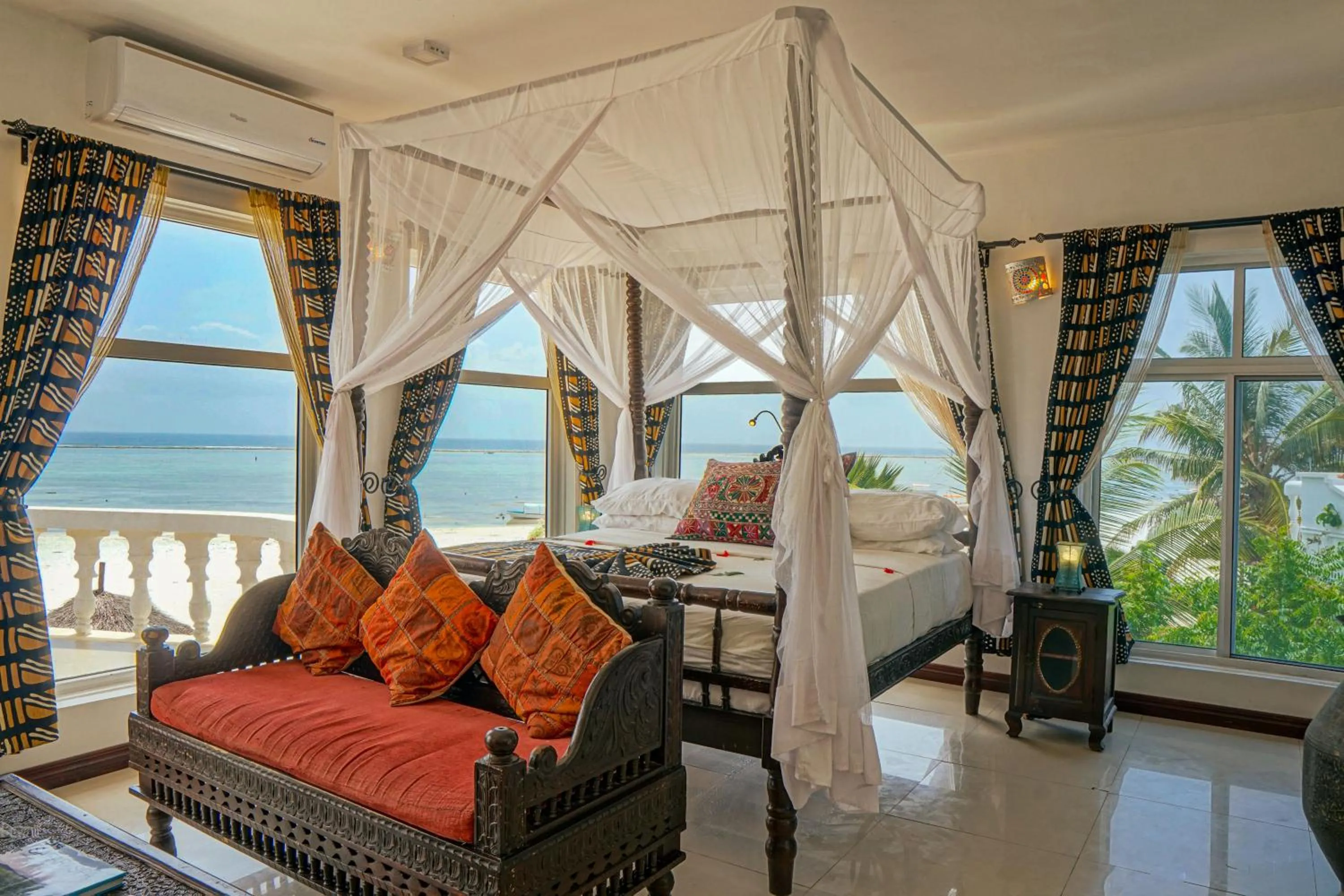 View (from property/room), Bed in Jafferji Beach Retreat
