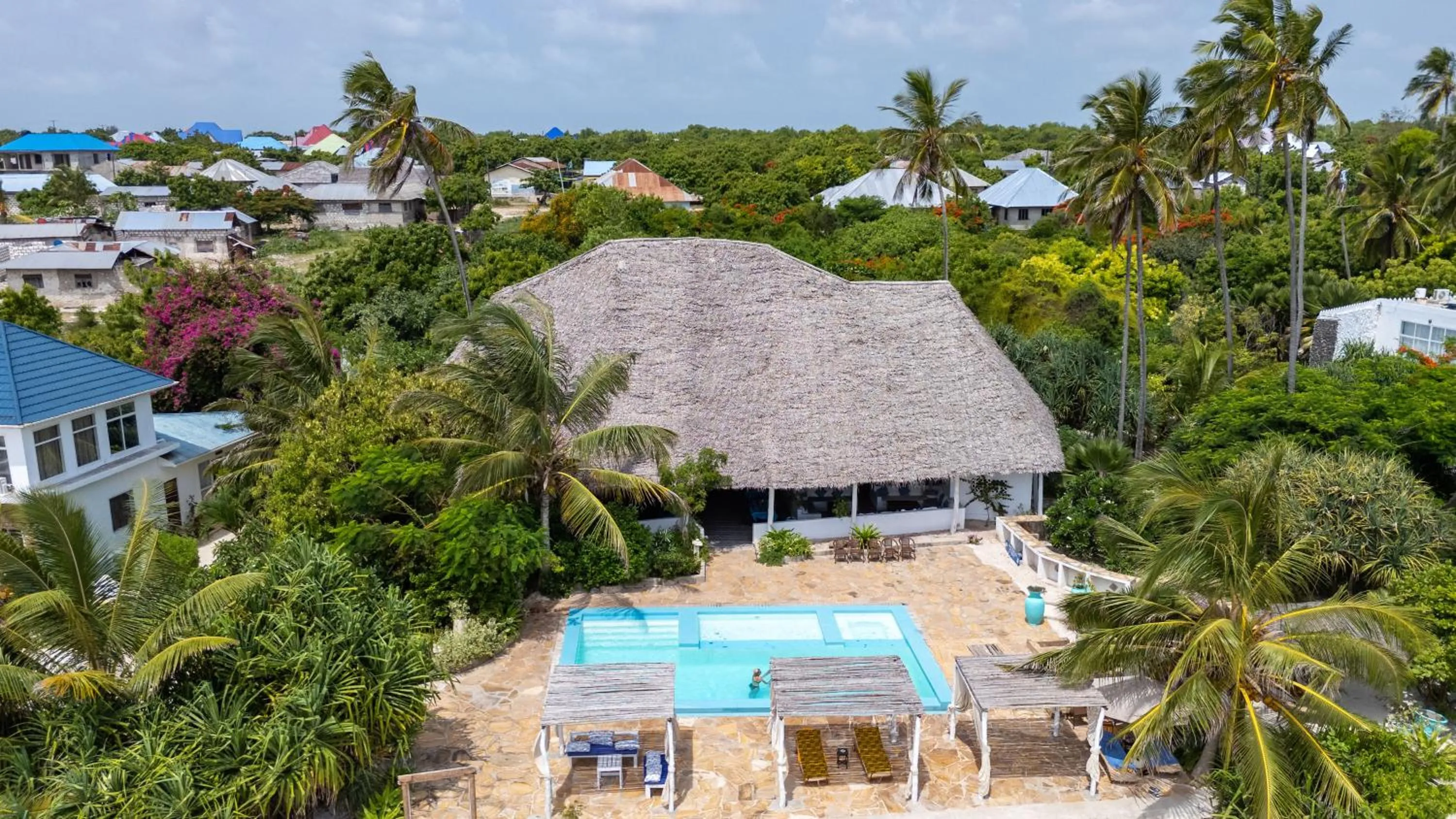Swimming pool in Jafferji Beach Retreat