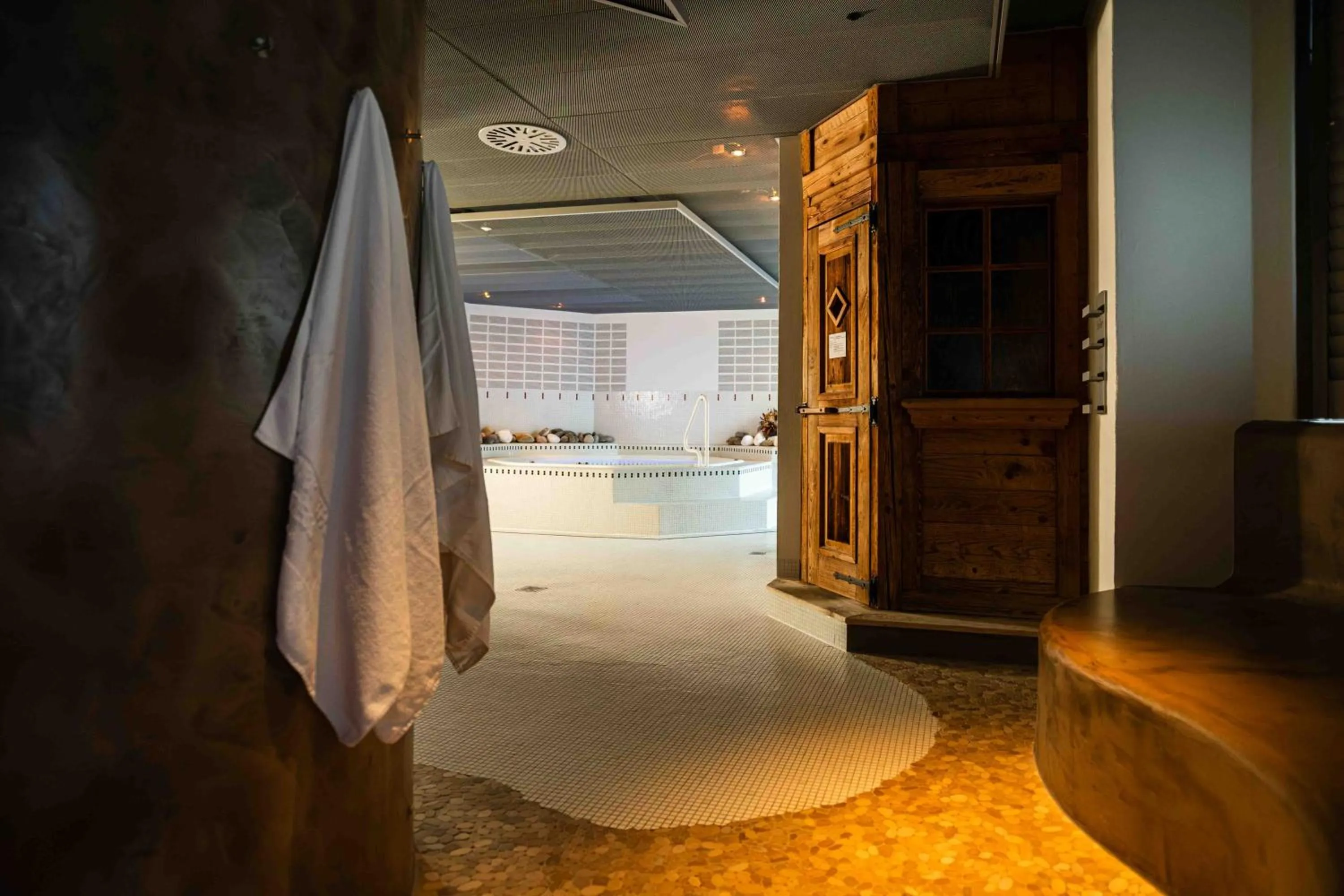 Spa and wellness centre/facilities, Bed in Hotel Seepark Thun