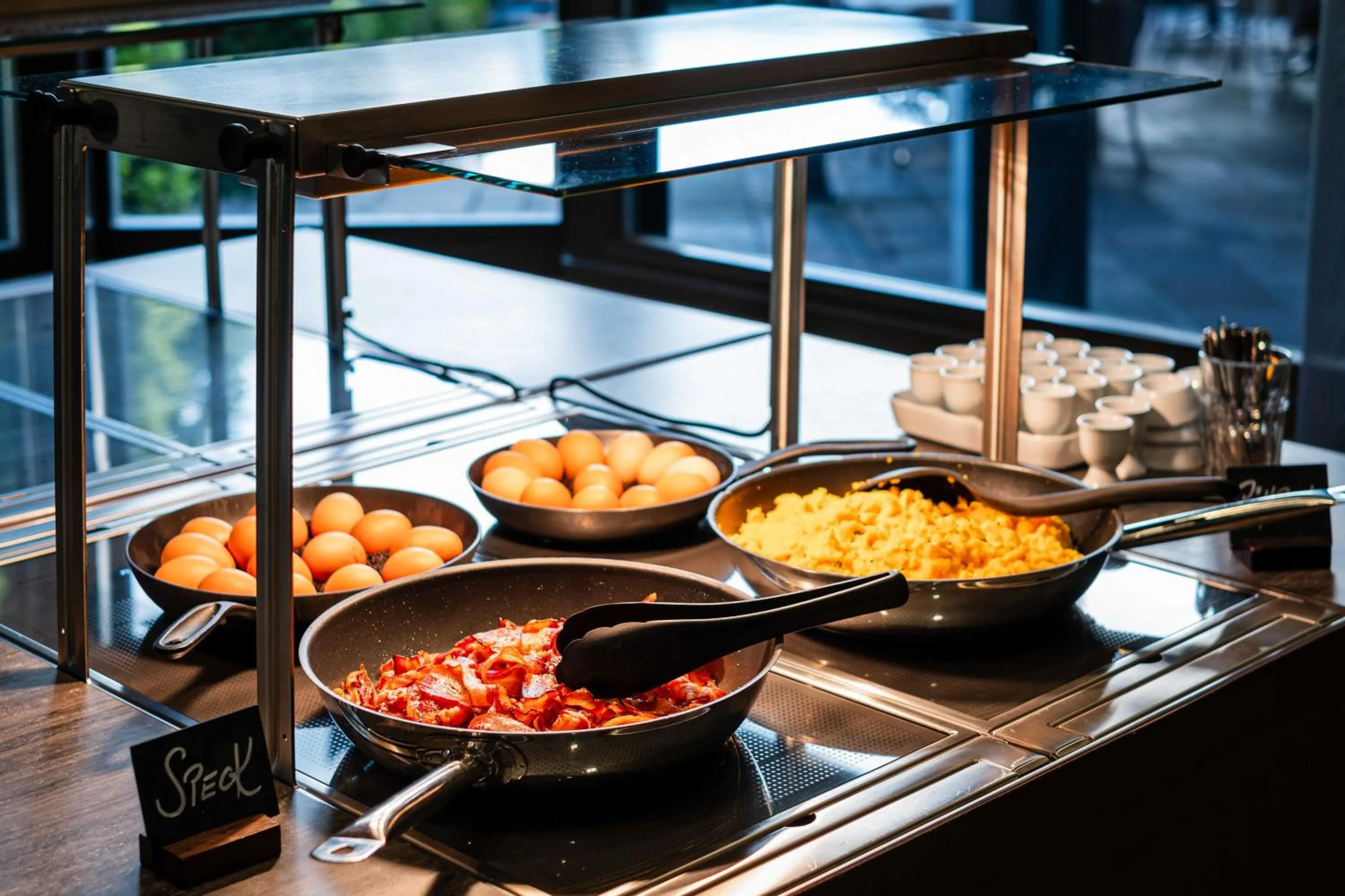 Breakfast in Hotel Seepark Thun