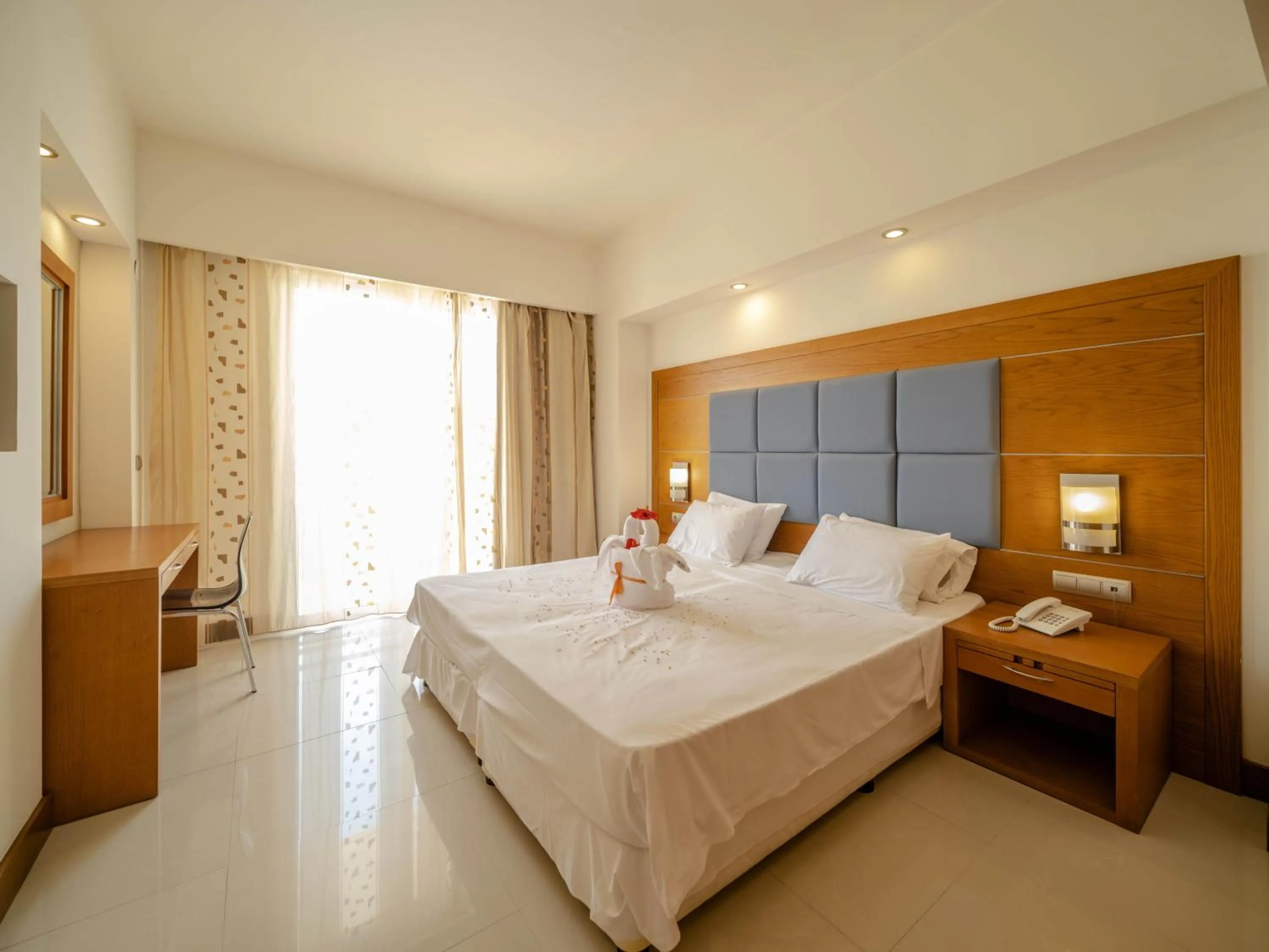 Bed in Sunshine Rhodes