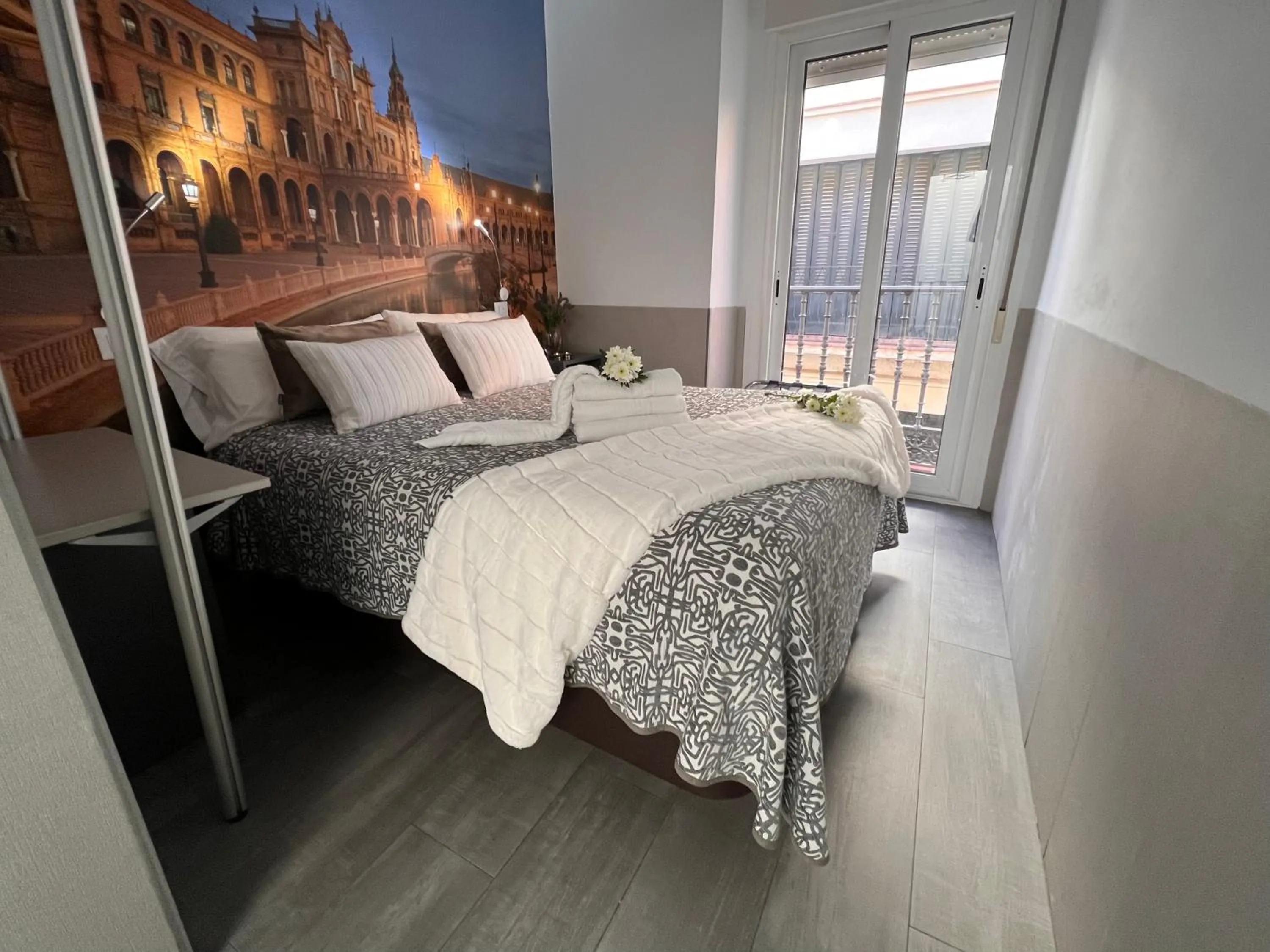 Bed in Hostal Paco´s