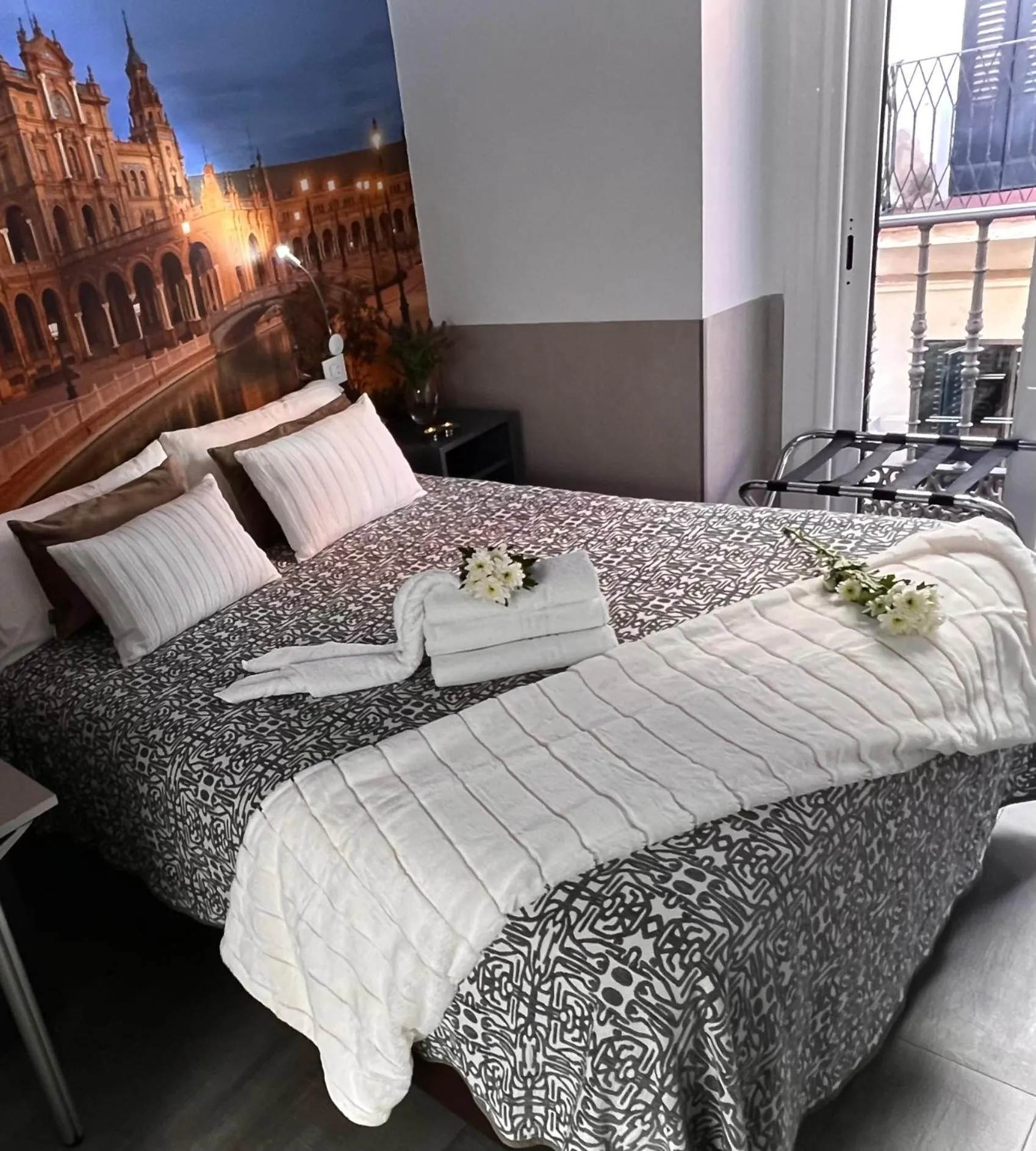 Bed in Hostal Paco´s