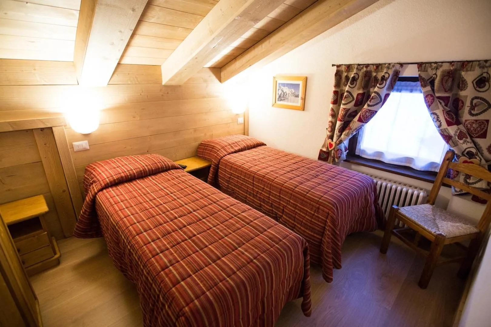 Bedroom, Bed in Hotel Restaurant La Barme