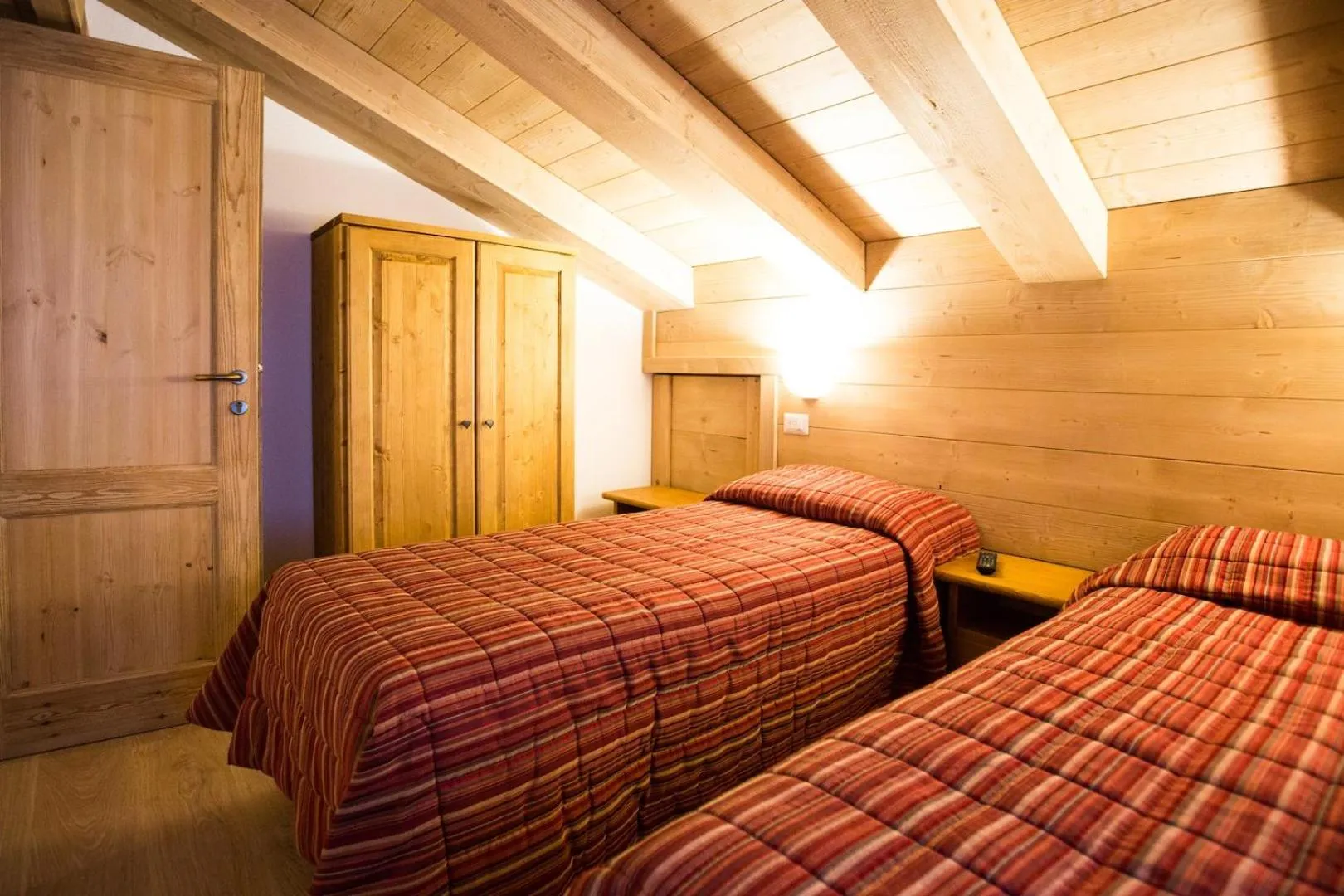 Bedroom, Bed in Hotel Restaurant La Barme