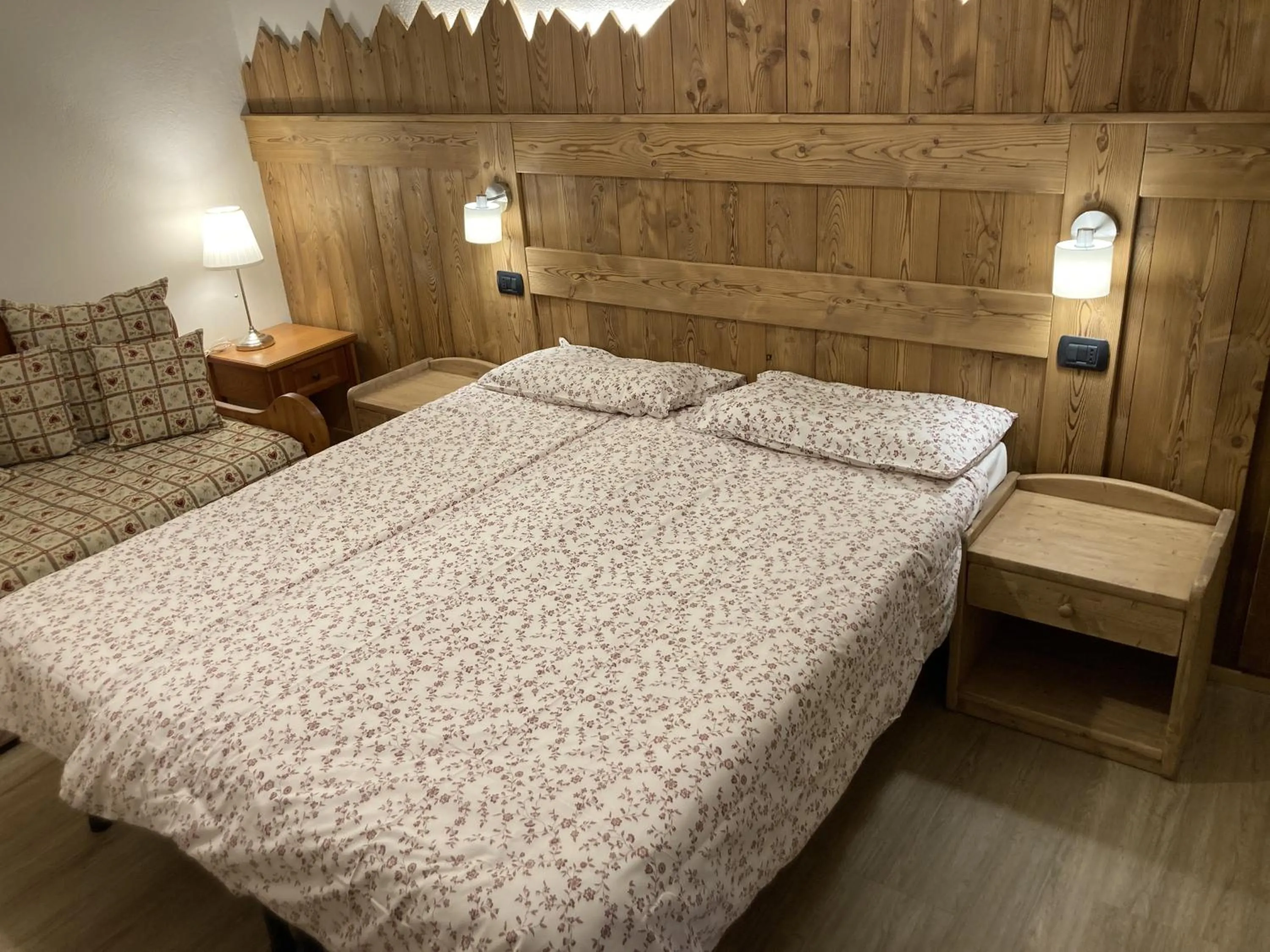 Bed in Résidence Château Royal