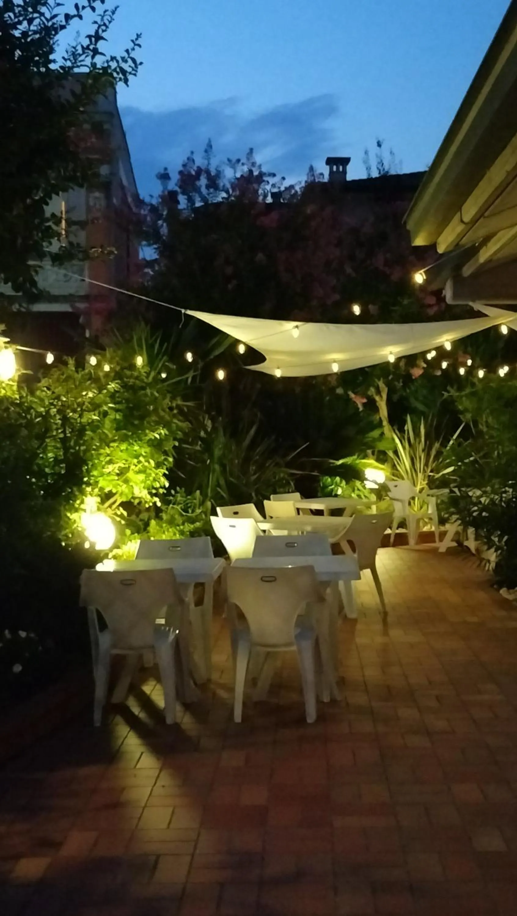 Garden view in HOTEL Villa Lilla