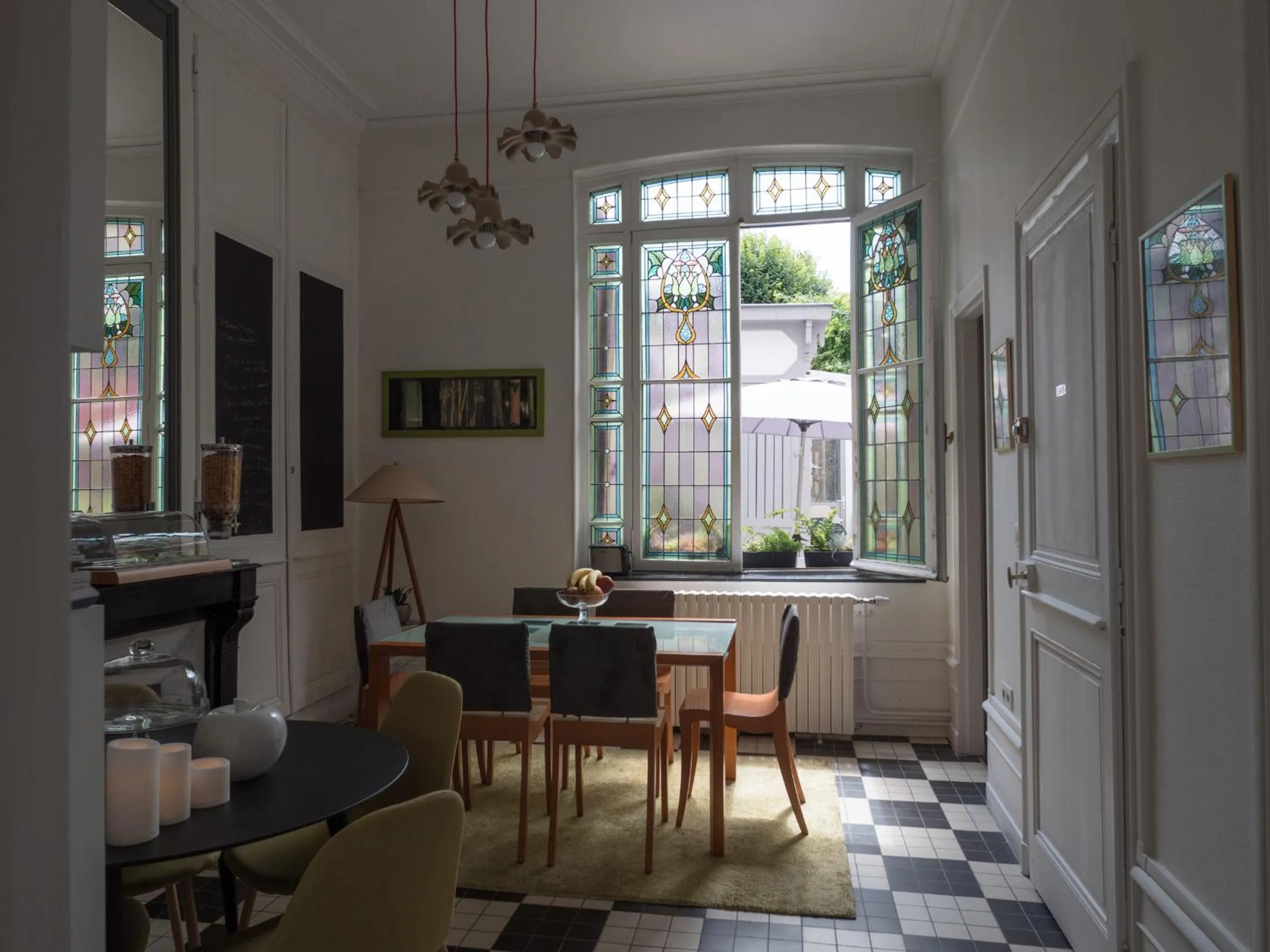 Breakfast in Une maison en ville Hypercentre - Spa
