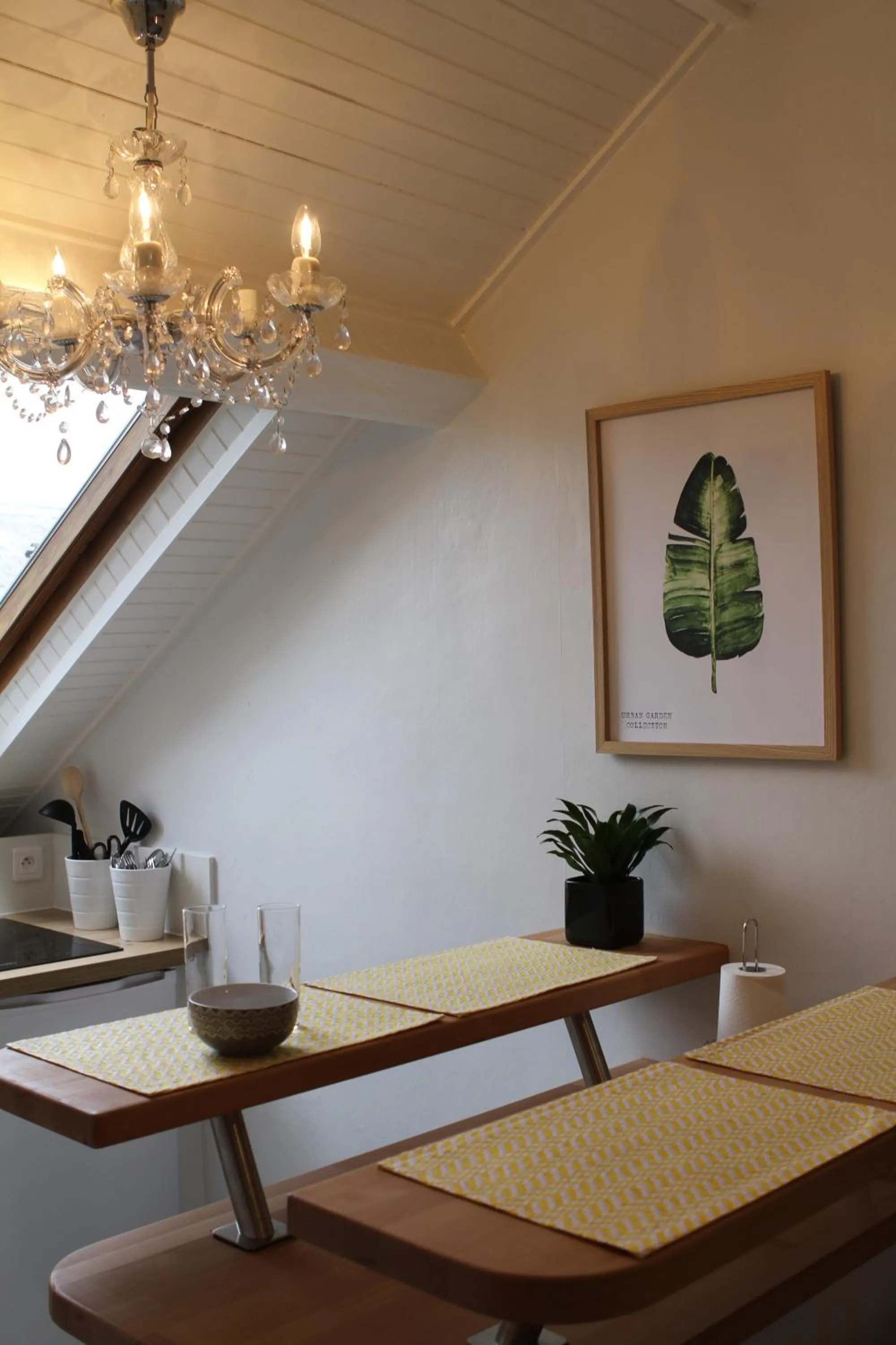 Kitchen or kitchenette in Une maison en ville Hypercentre - Spa