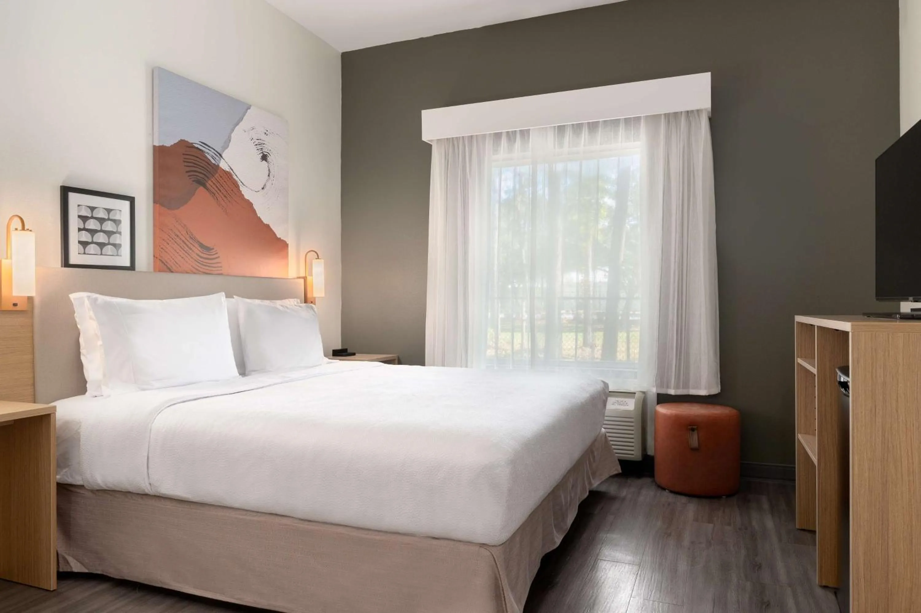 Bed in Spark by Hilton Savannah South I-95