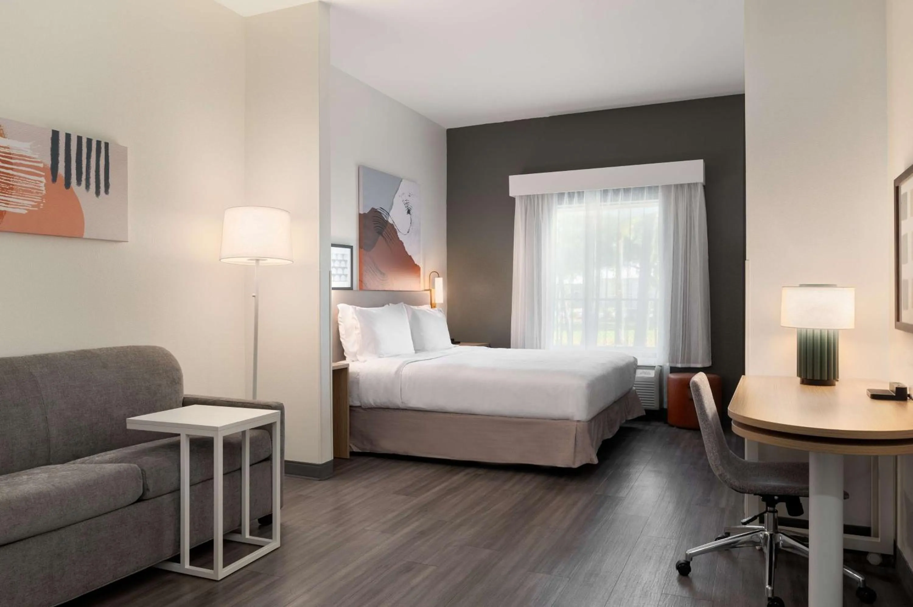 Living room, Bed in Spark by Hilton Savannah South I-95