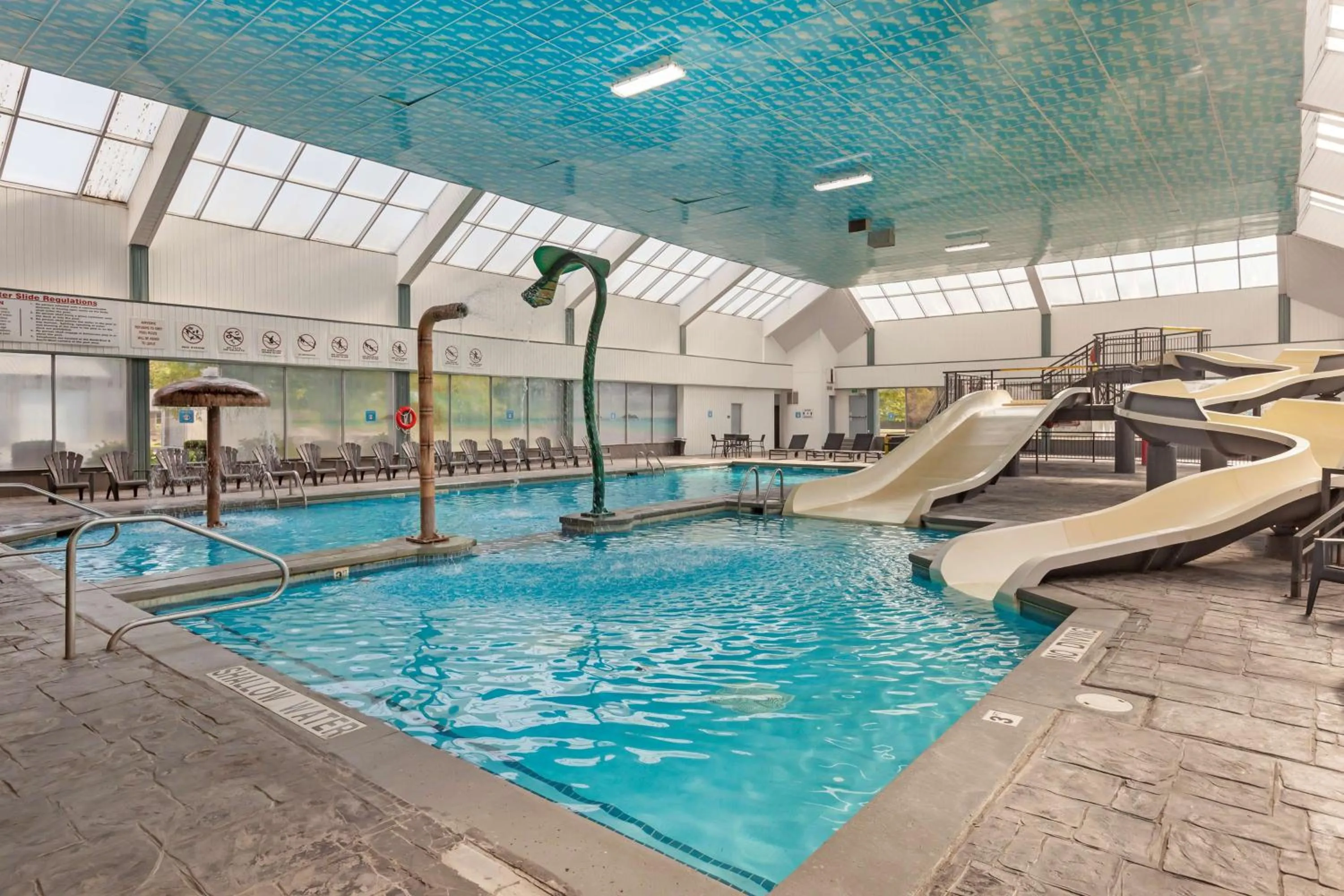 Pool view in Best Western Plus Leamington Hotel & Conference Centre