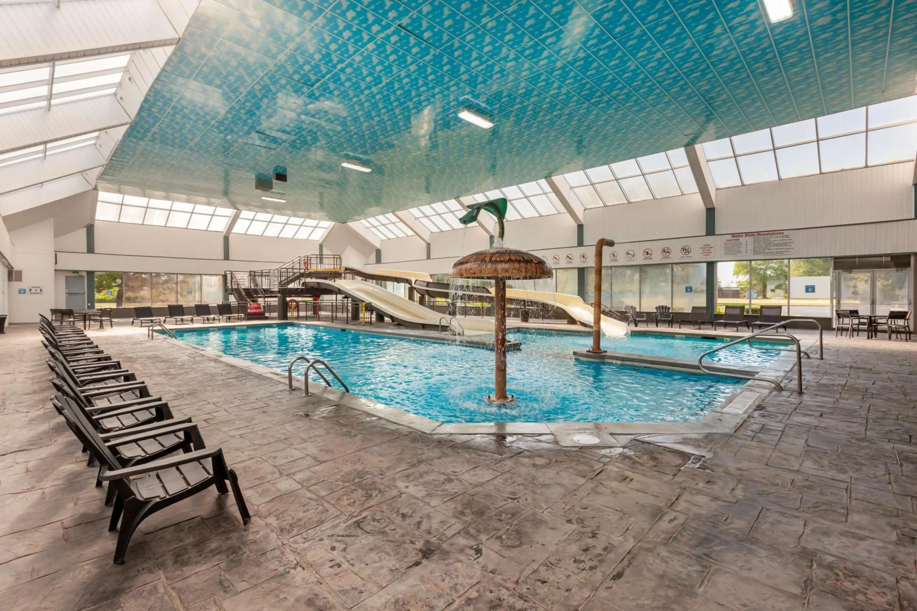 Pool view in Best Western Plus Leamington Hotel & Conference Centre