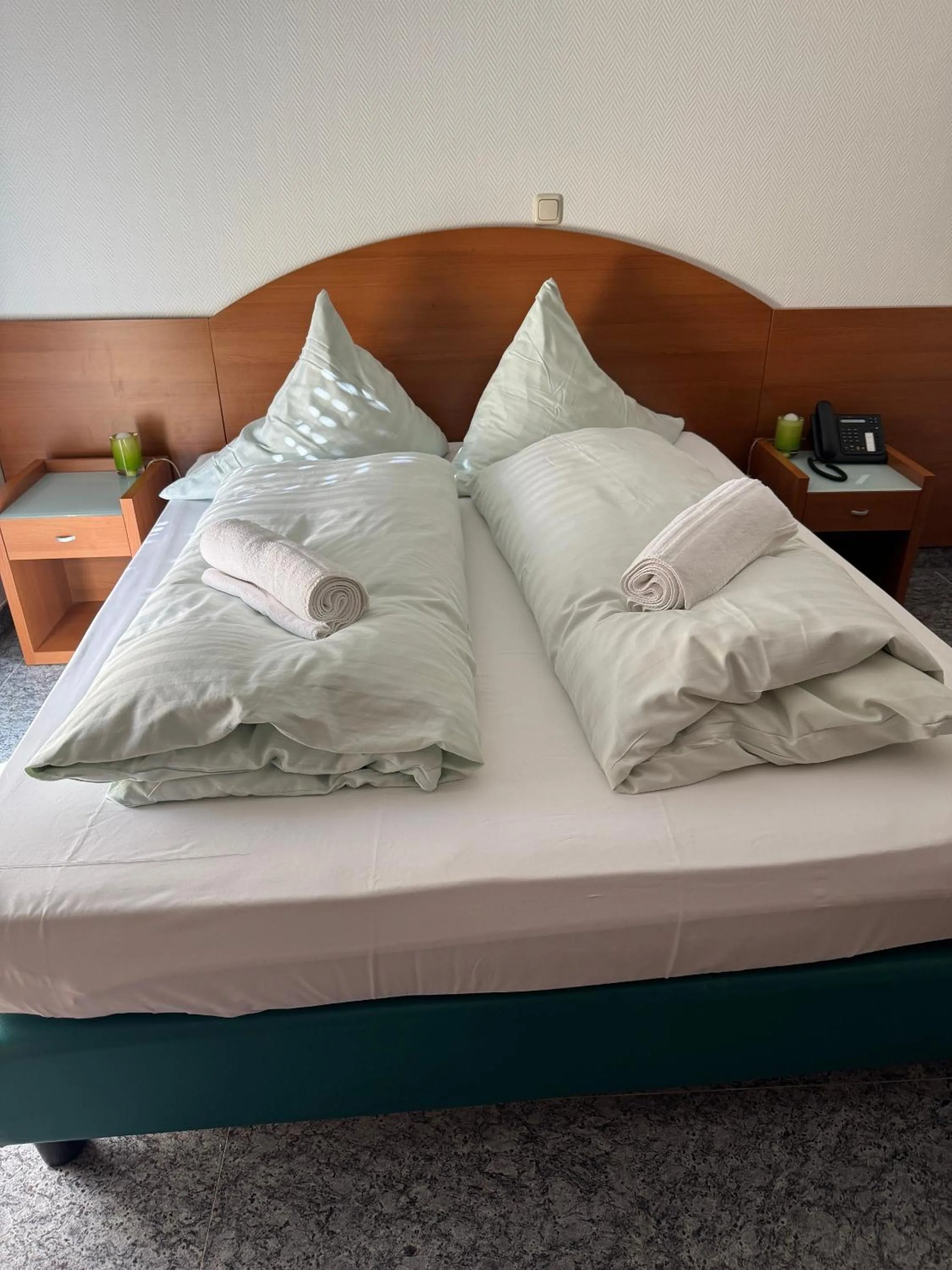 Bed in Hotel & Restaurant Garda