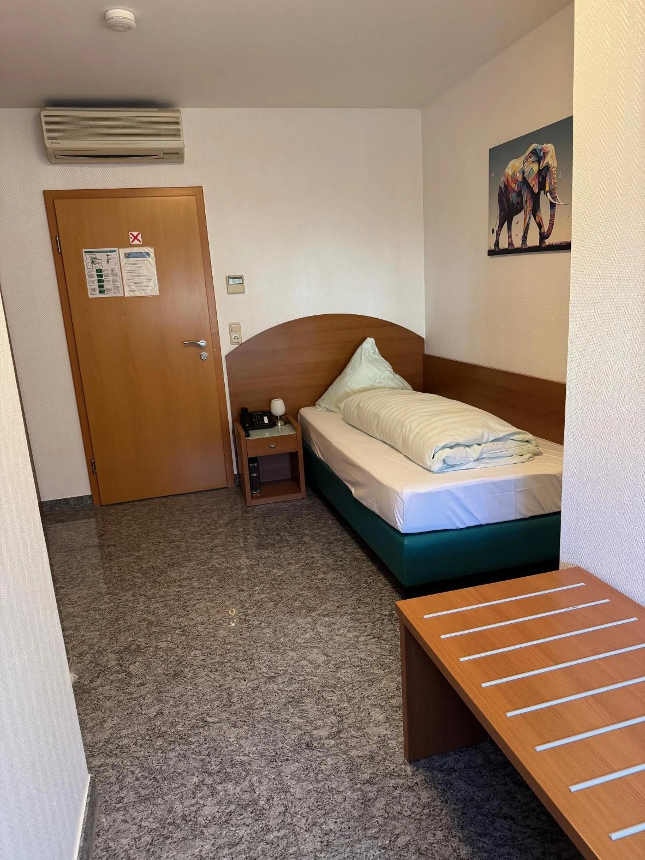 Bed in Hotel & Restaurant Garda